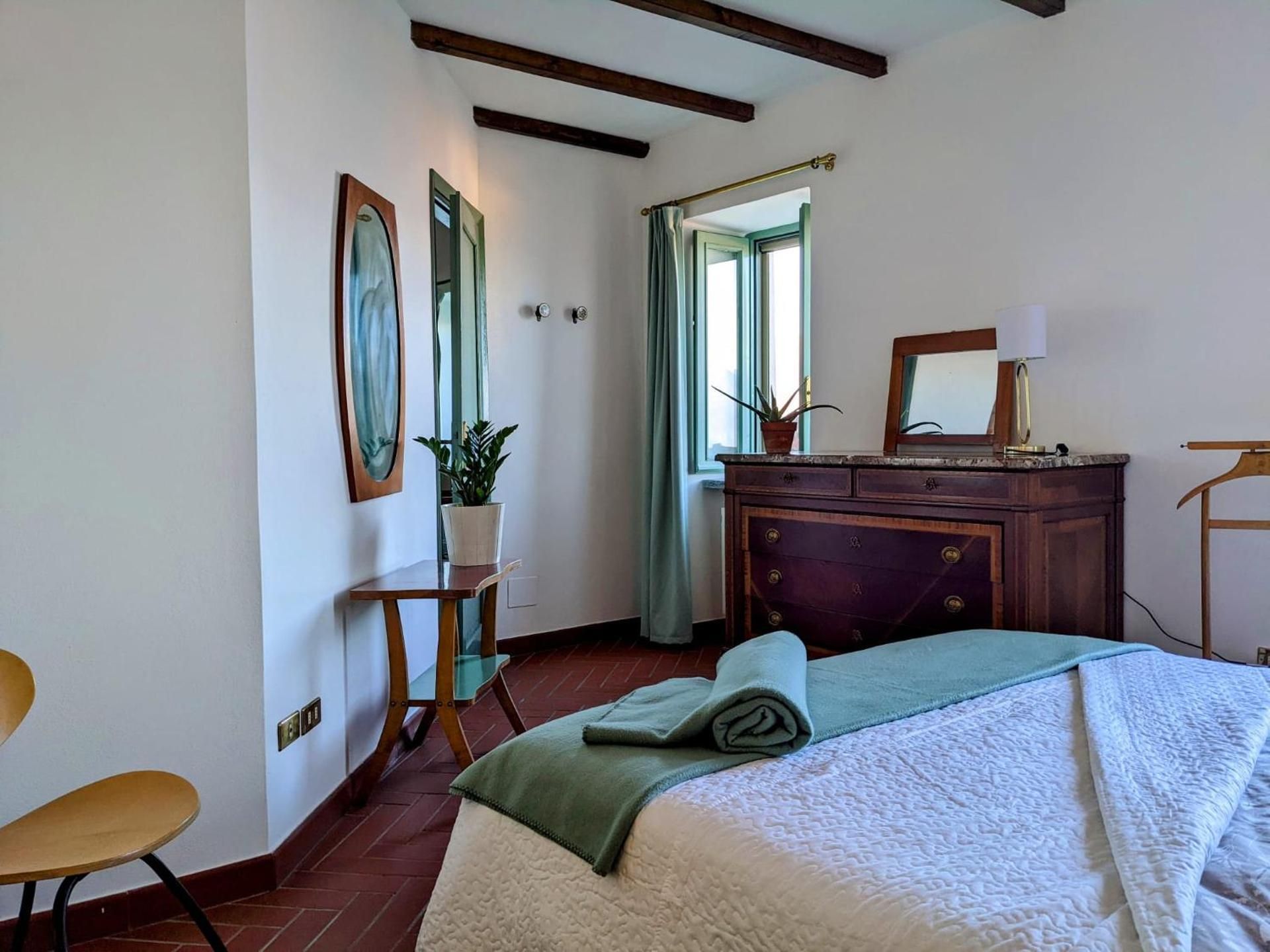 Duplex Quadruple Room