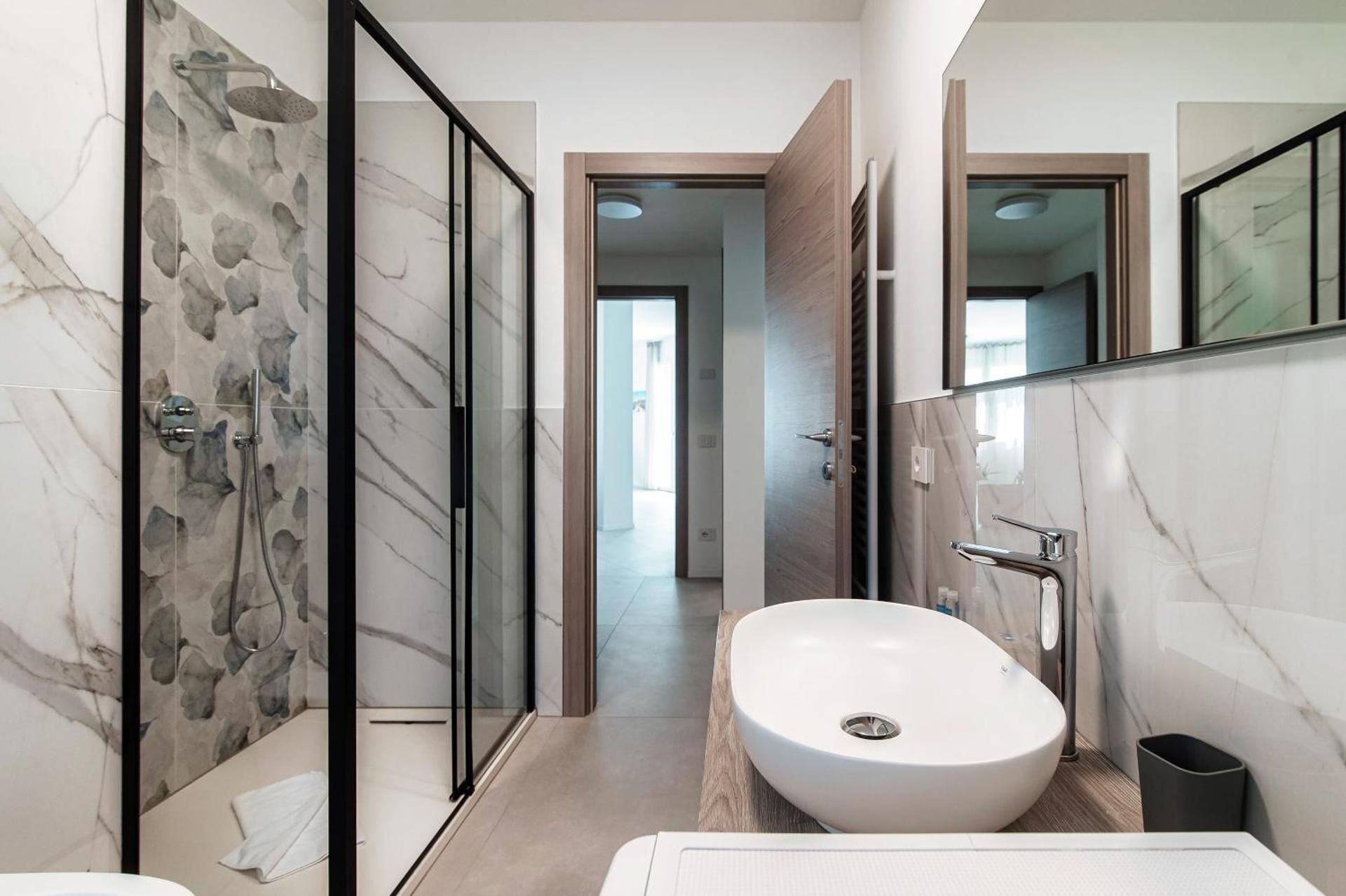 Two-Bedroom Deluxe Apartment