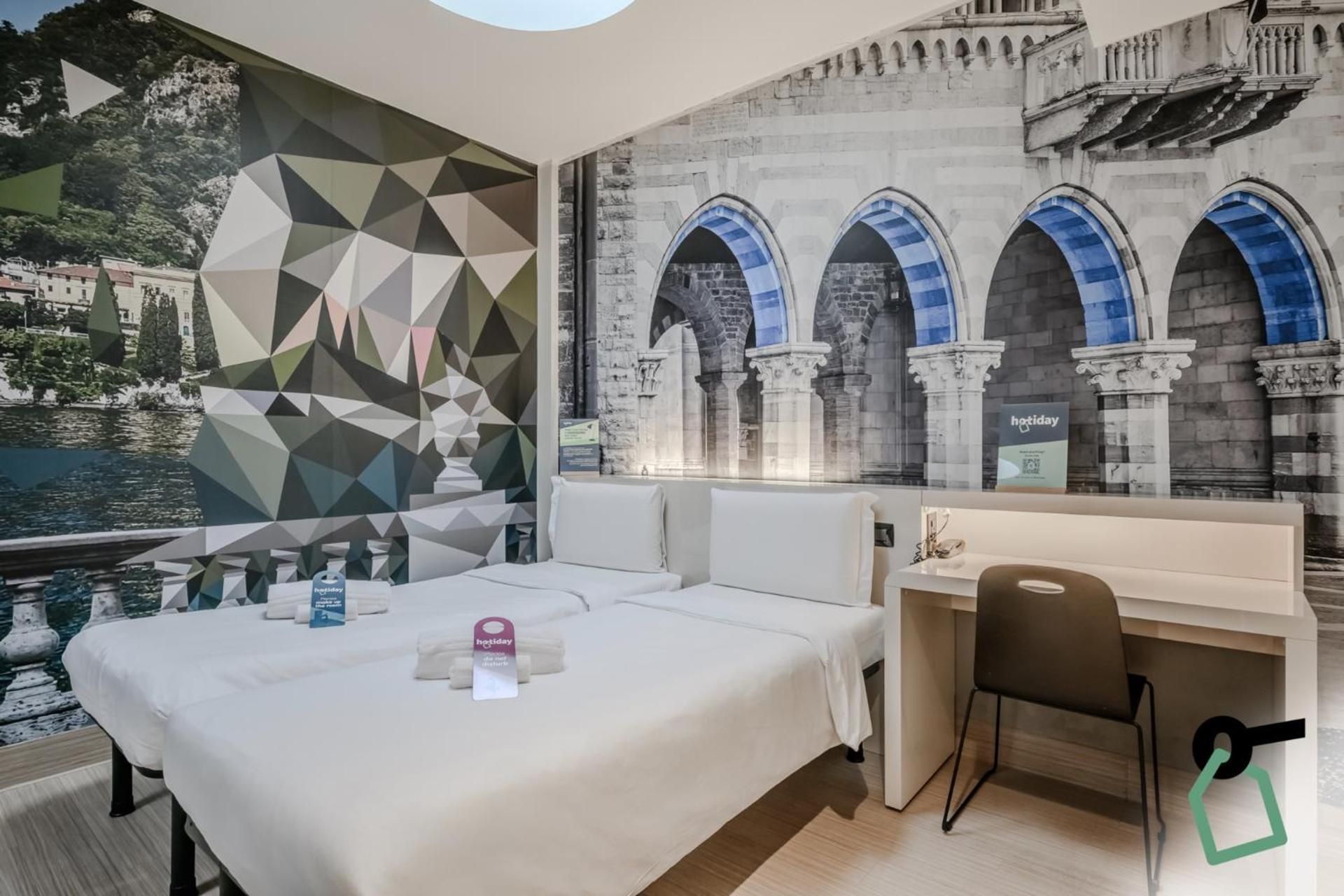 Hotiday Como Paoli Double Room 2