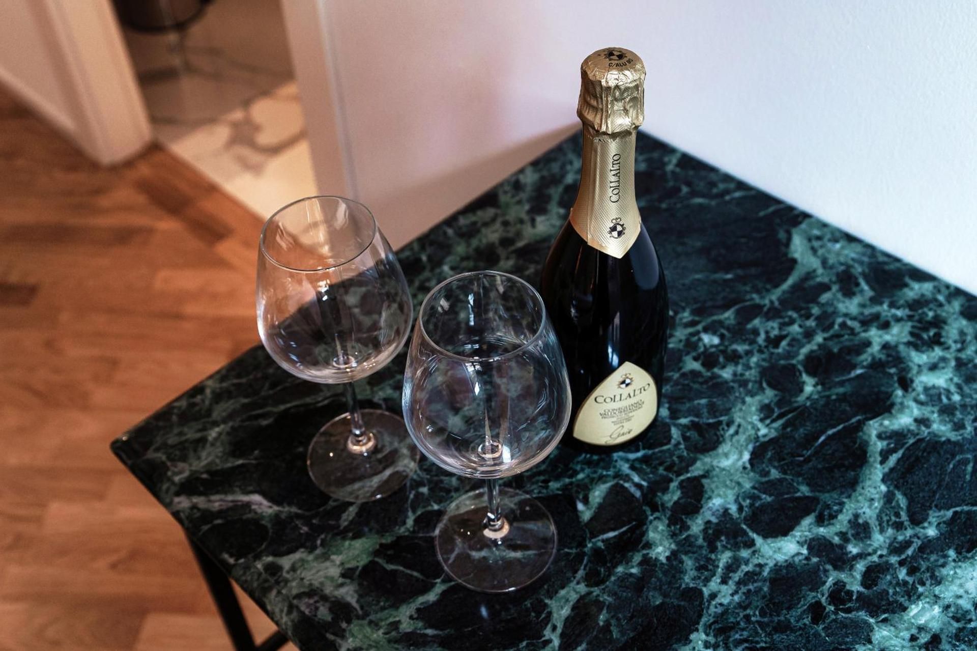 Guesthouse Lake's Vibes - The House Of Travelers