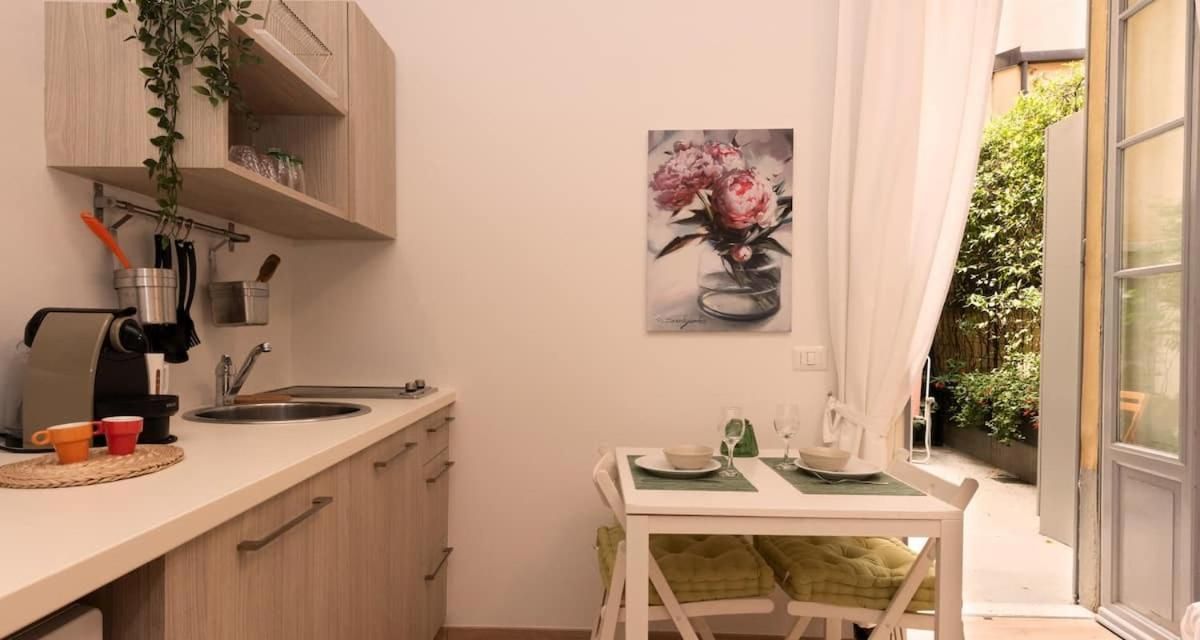 Russomanno Apartments One-Bedroom Apartment 3