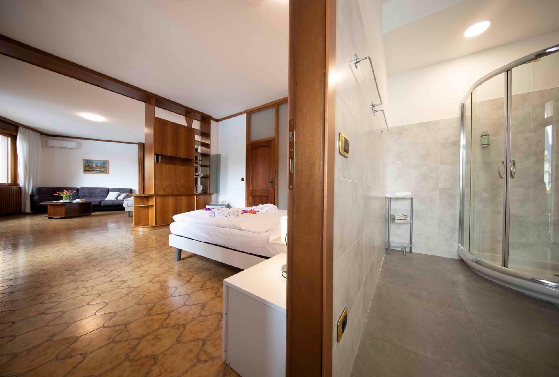 Family Suite with Balcony - Annex