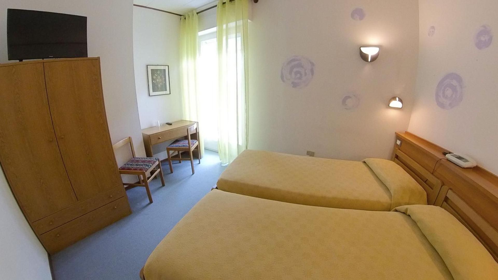 Standard Double or Twin Room depandance