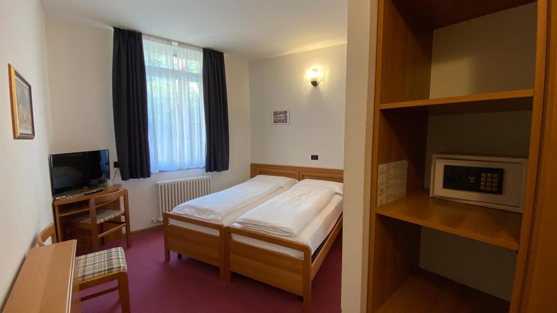 Economy Double or Twin Room