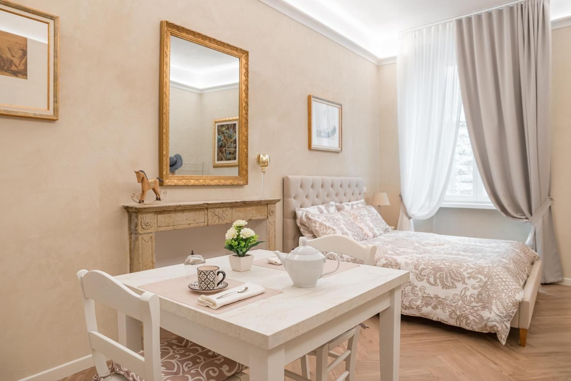 Classic Chic - Citta Alta