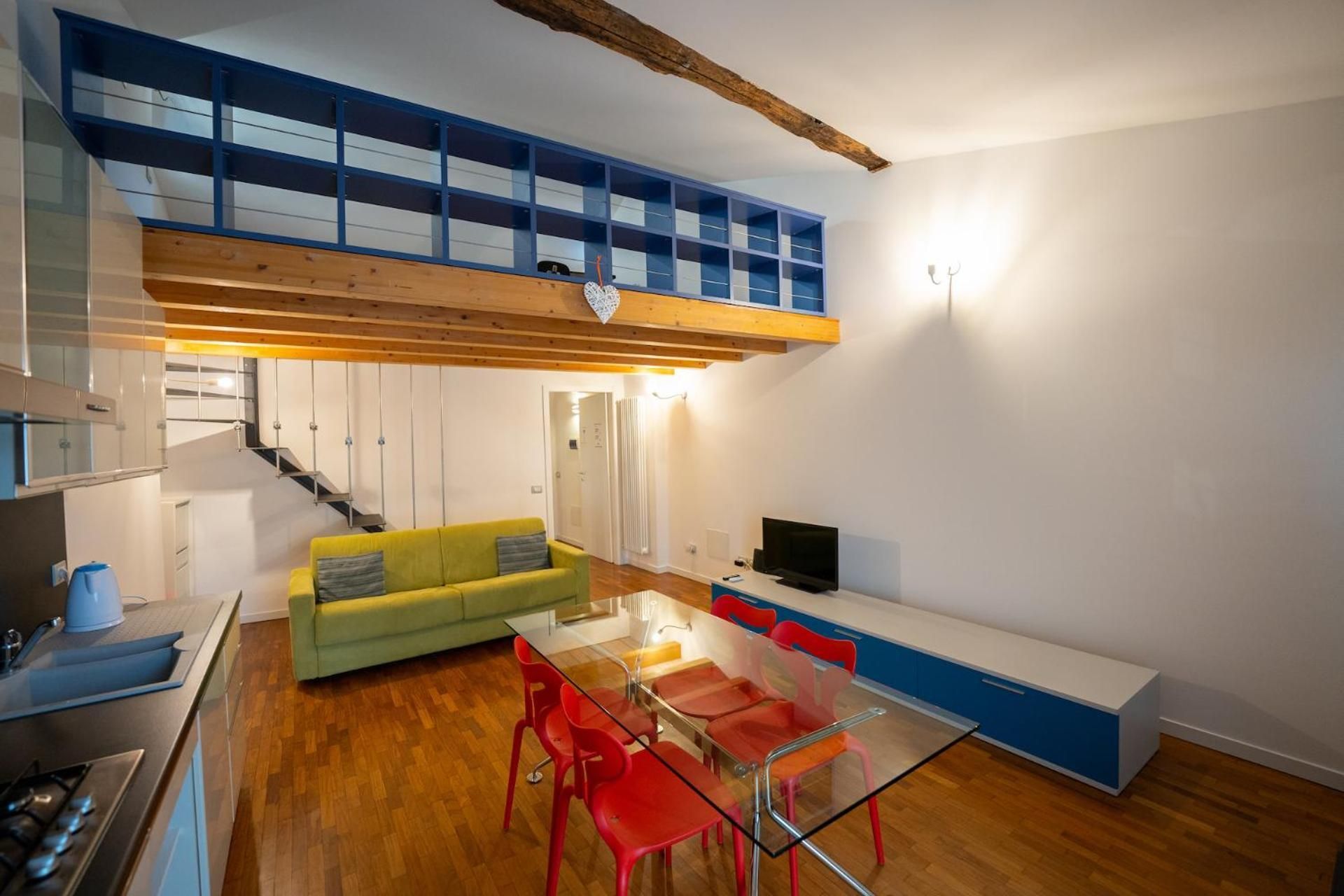 One-Bedroom Apartment
