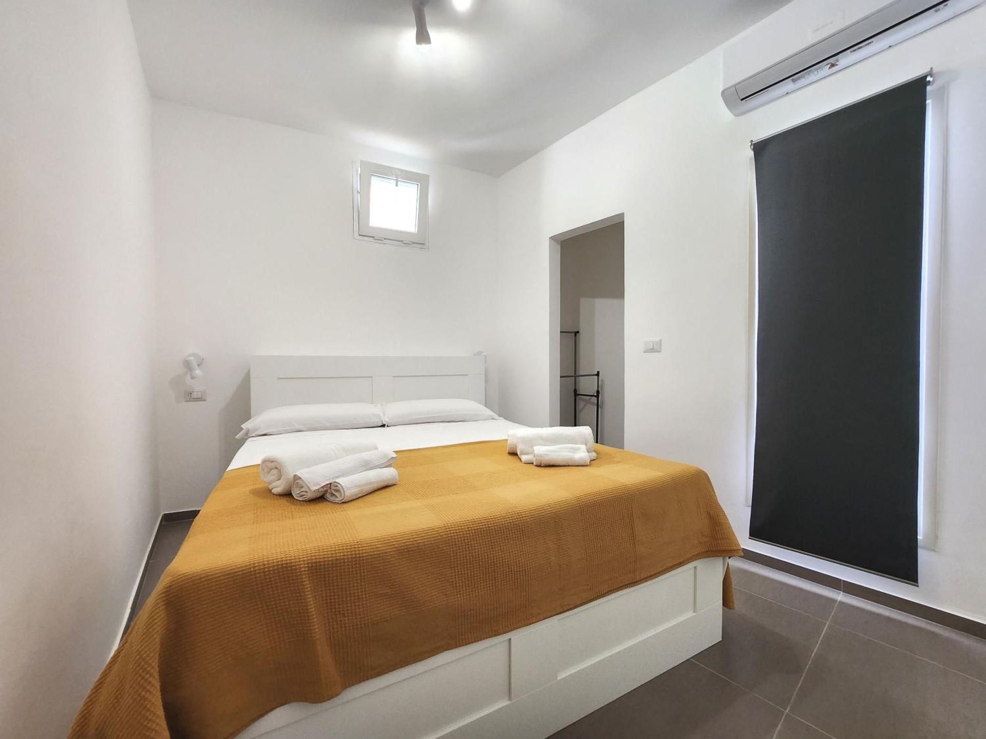 One-Bedroom Apartment with Terrace