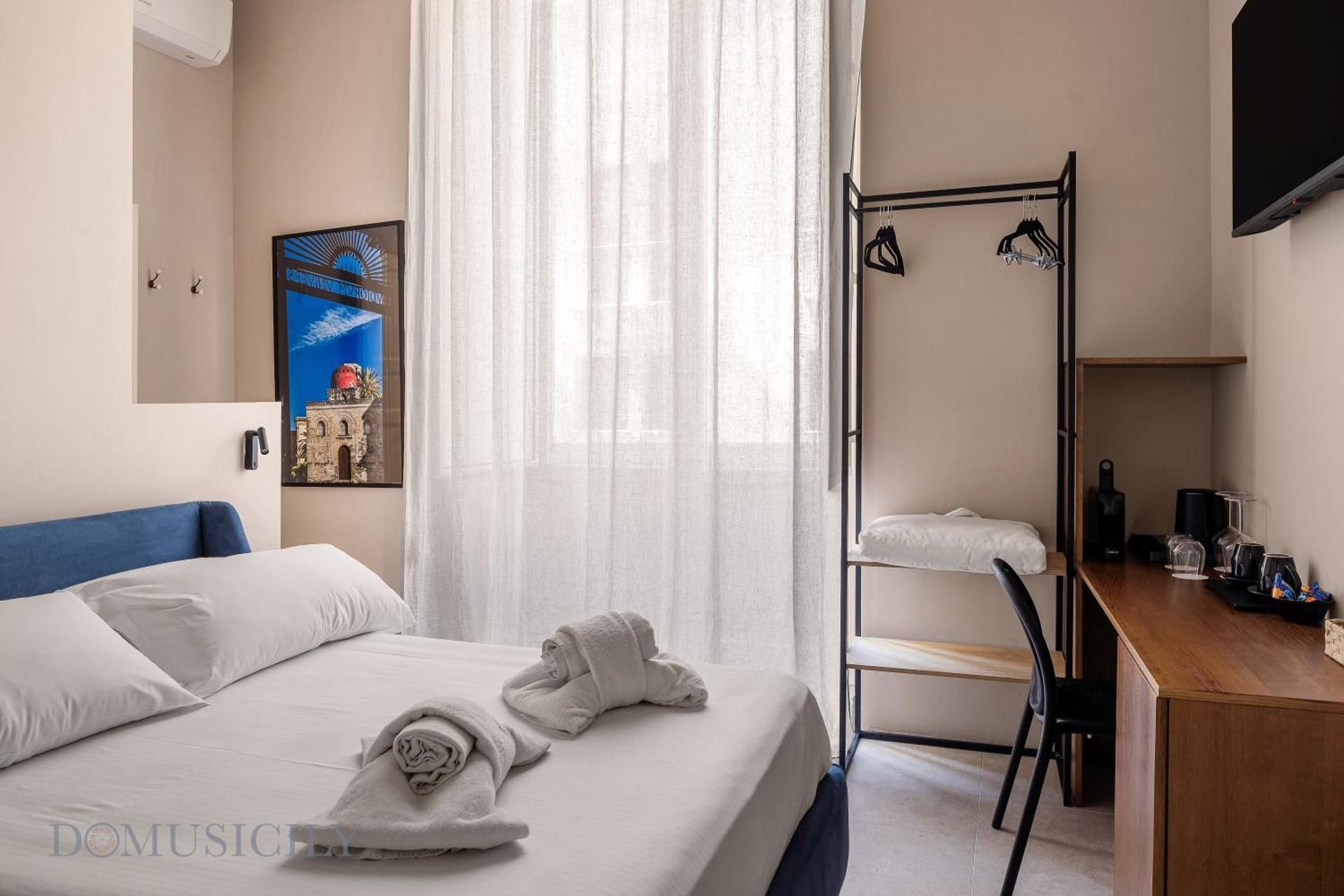 King Room with Balcony