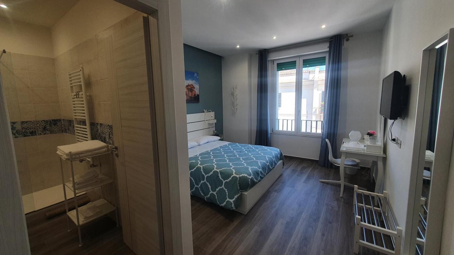 Double Room with Private Bathroom