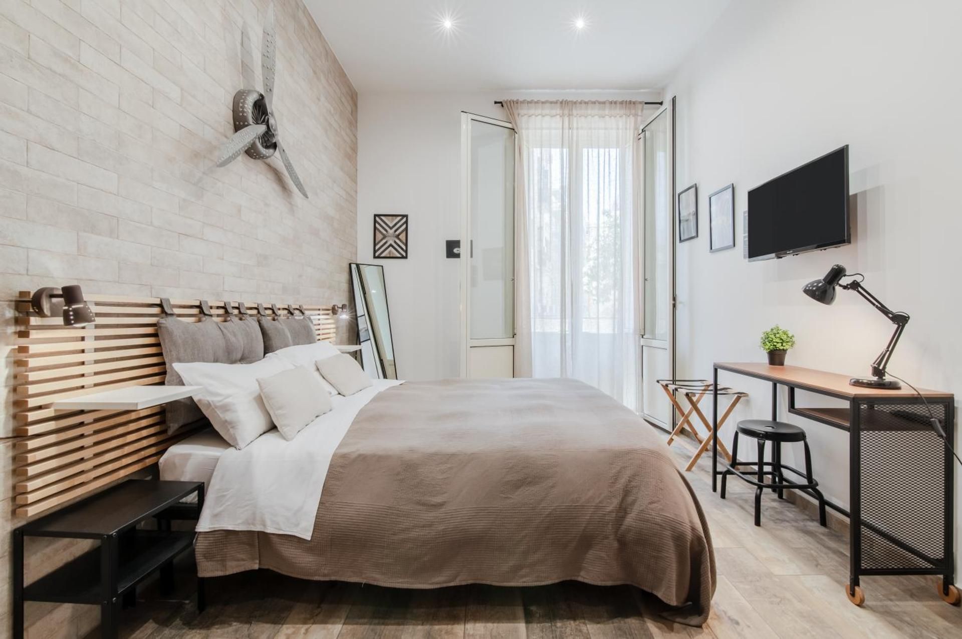 Double or Twin Room with Private External Bathroom