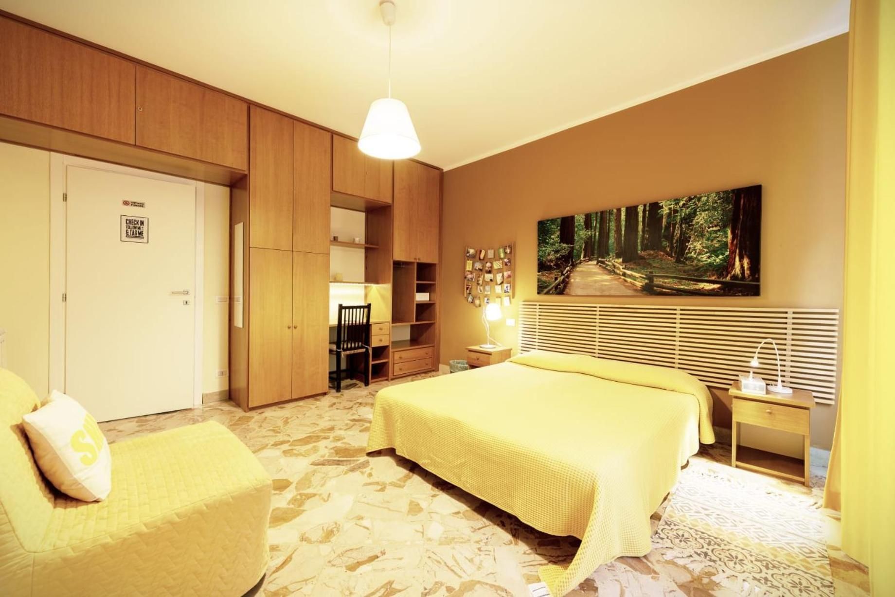 Double Room with Shared Bathroom
