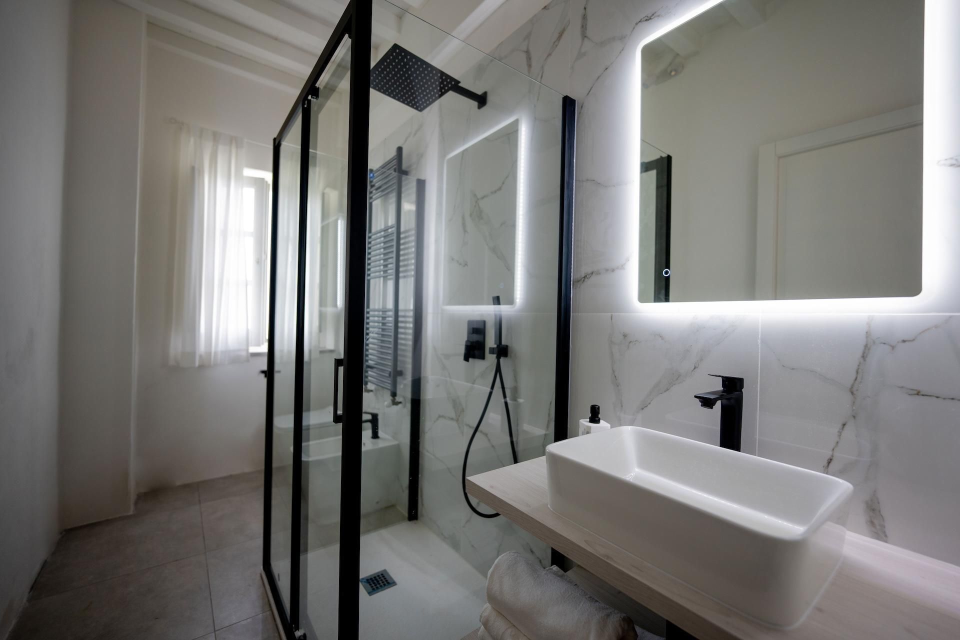 1-Bedroom Deluxe