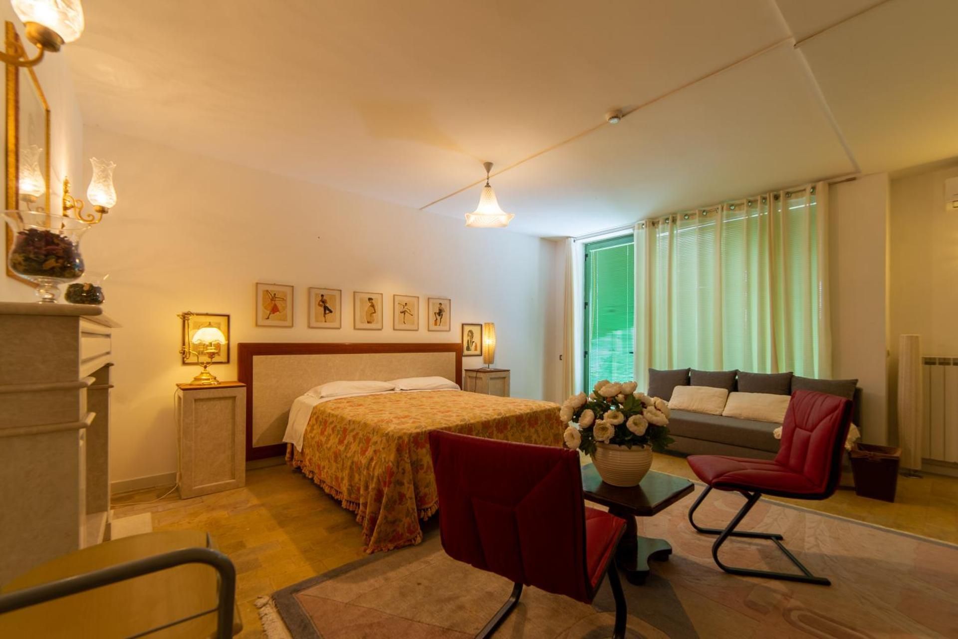 King Suite with Sea View