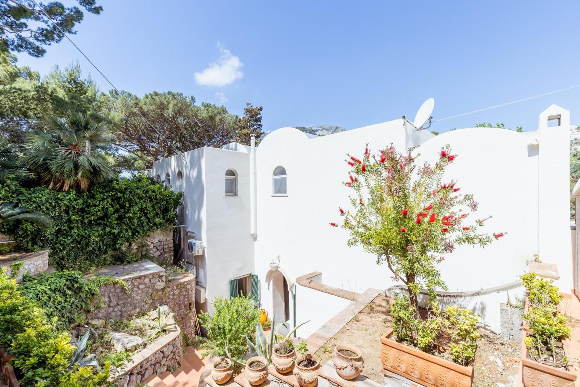 La Perla Marina Suite