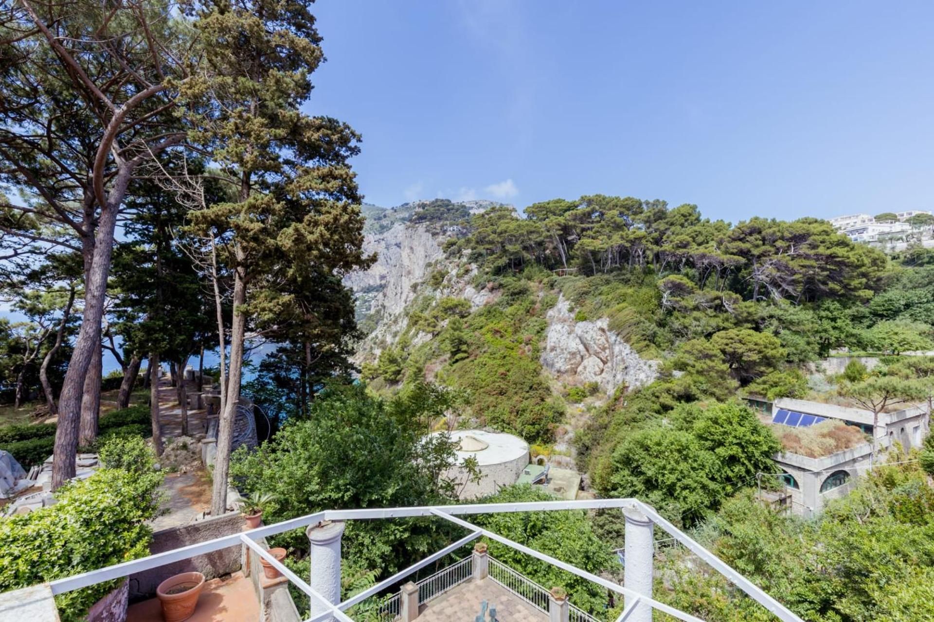 La Perla Marina Suite Double Room 2