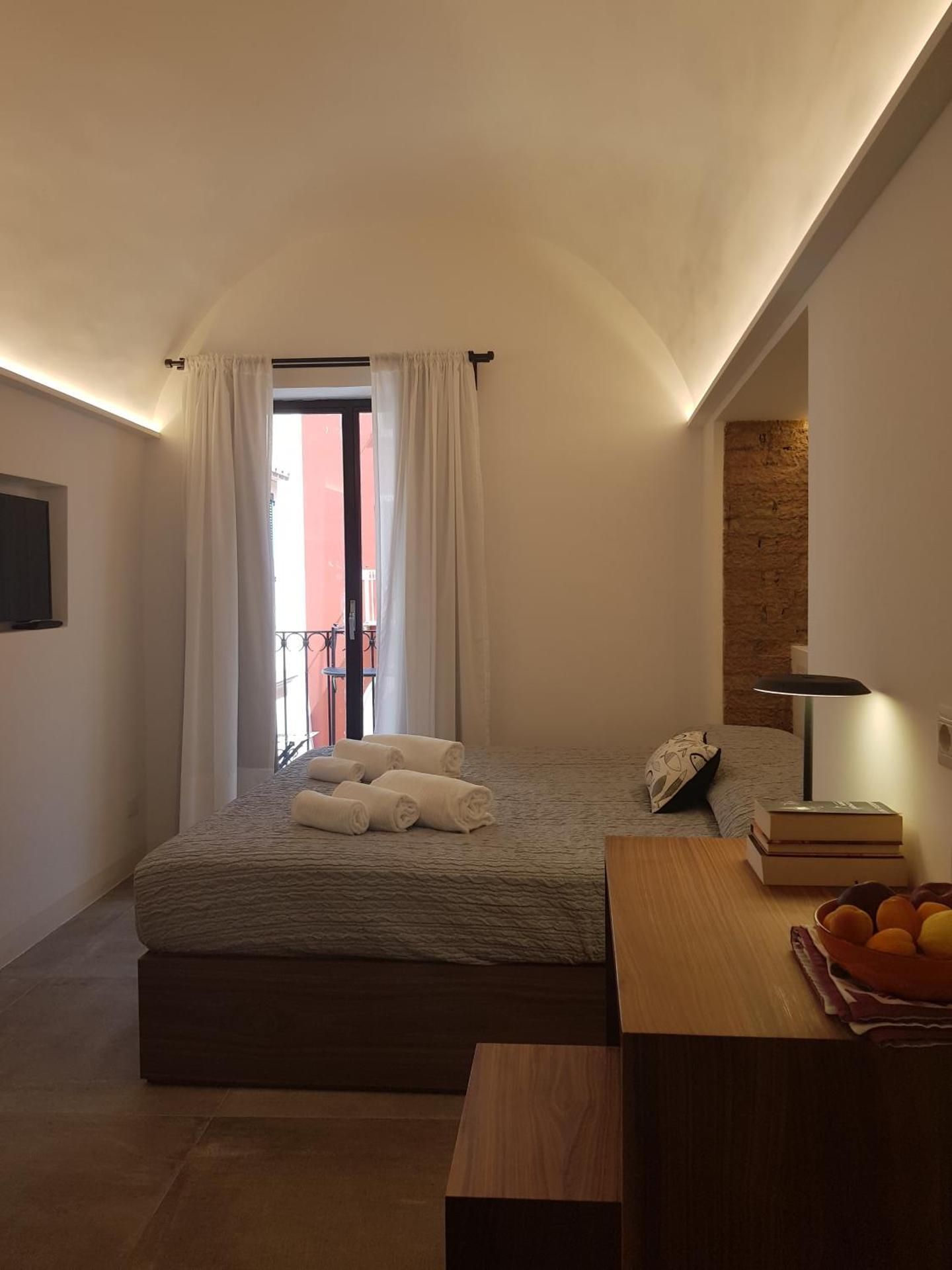 i 26 Gradini Capri Double Room with Balcony 3