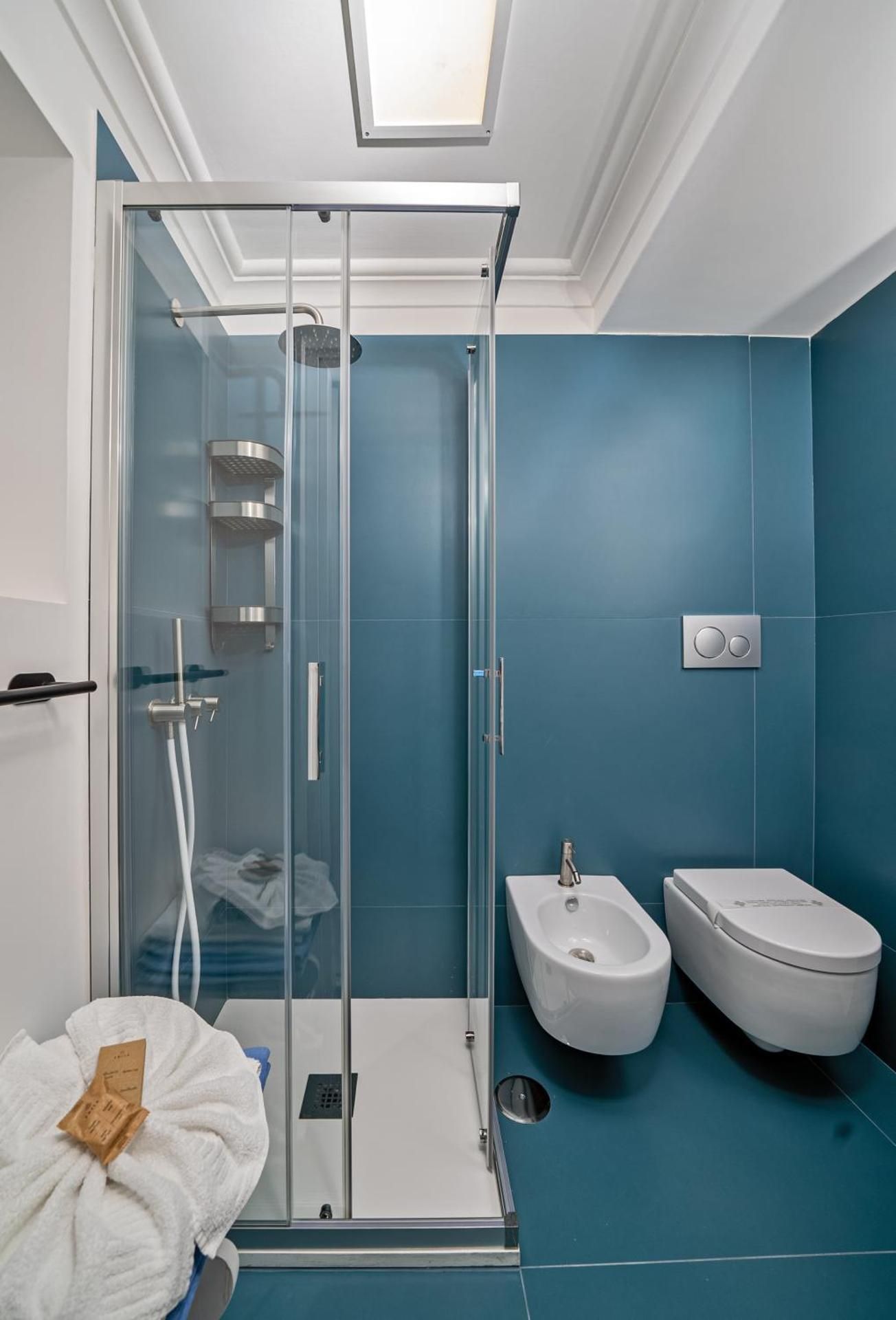 Deluxe Double or Twin Room with Sea View