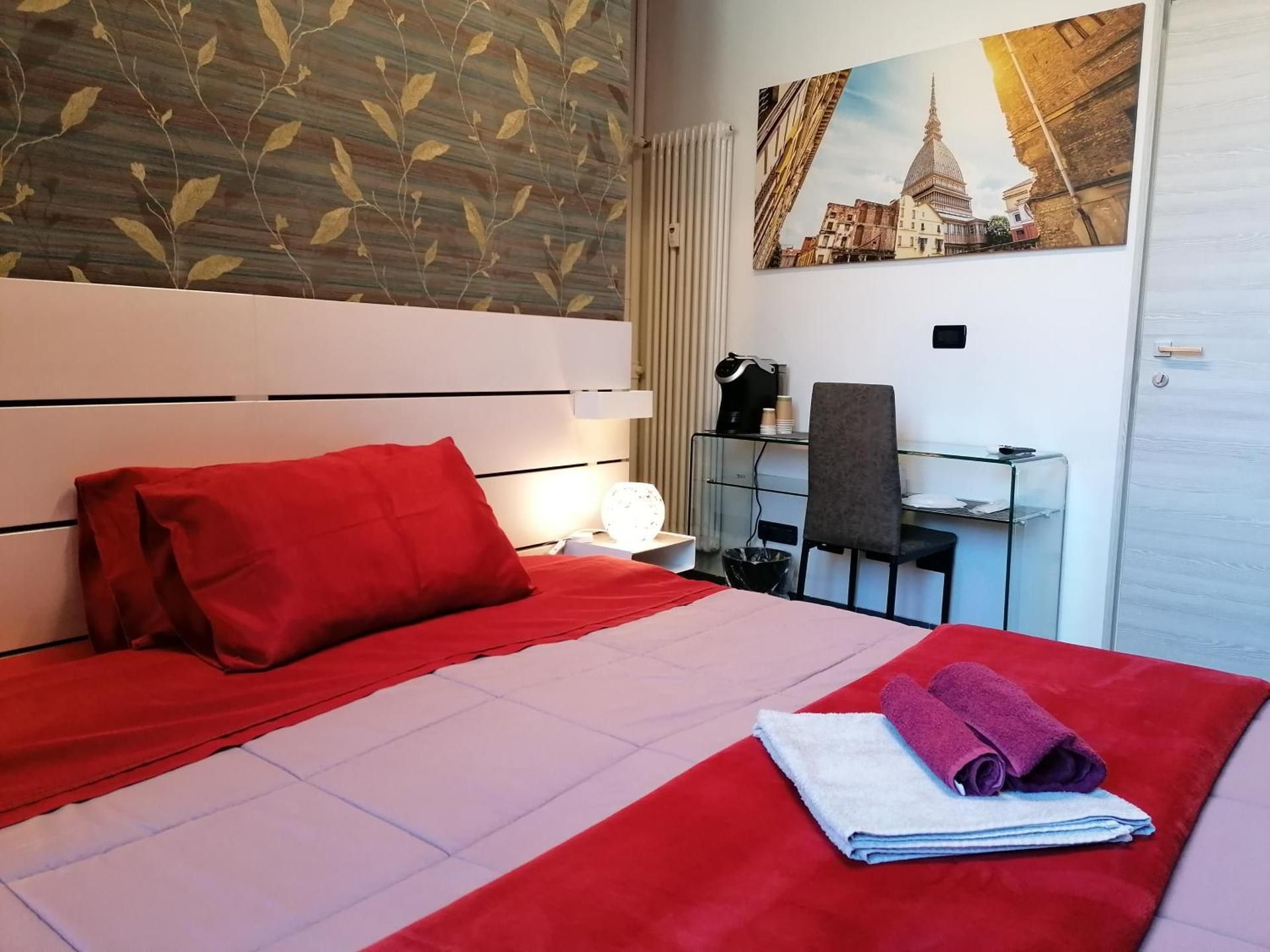 Double or Twin Room with Private Bathroom