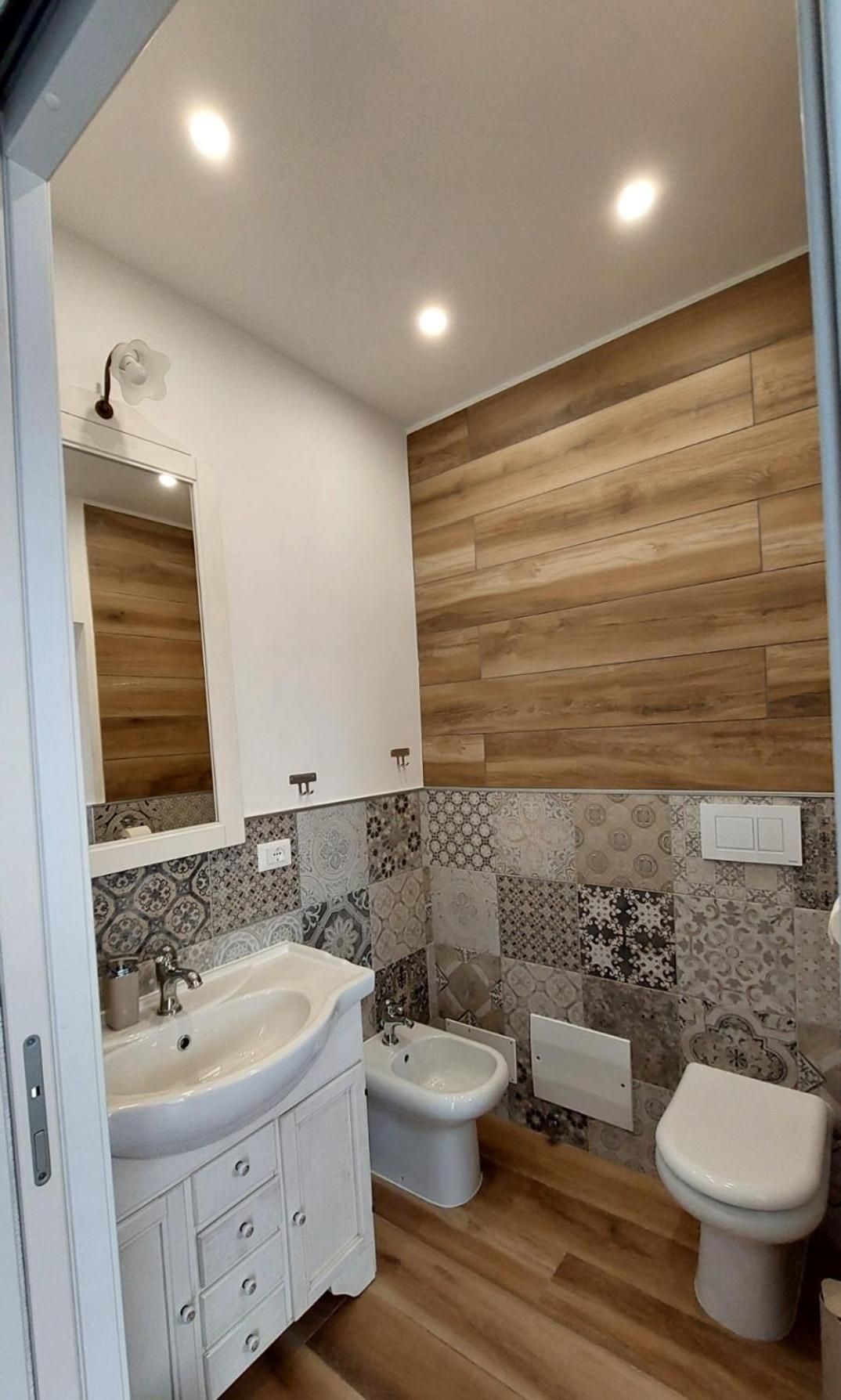 Double or Twin Room with Private Bathroom
