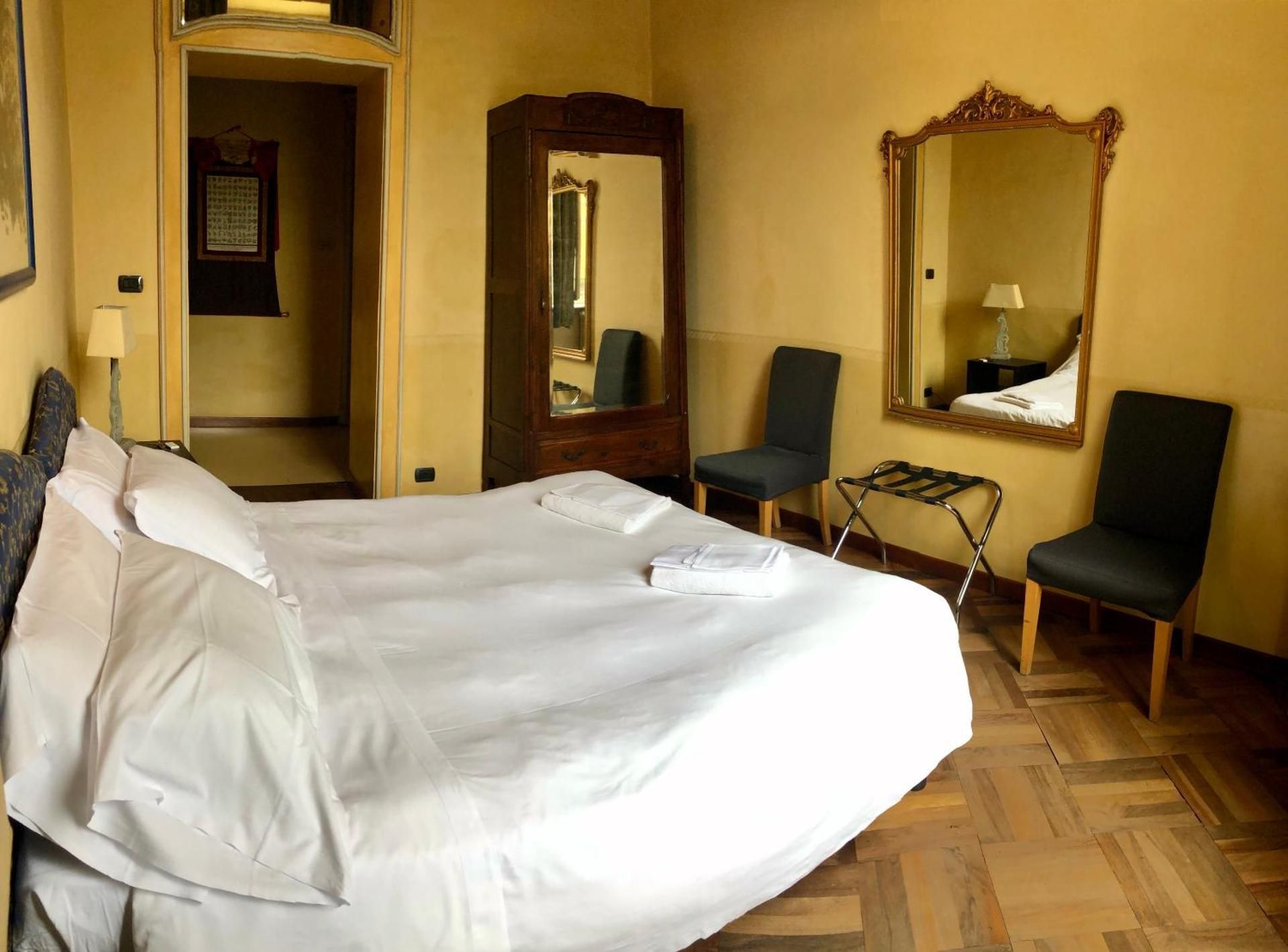 Triple Room with Private External Bathroom