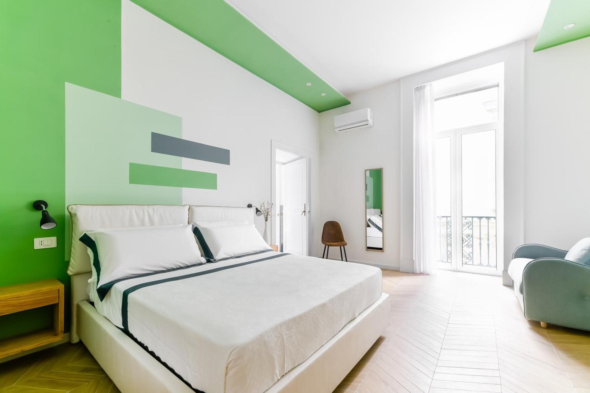 Superior King Room