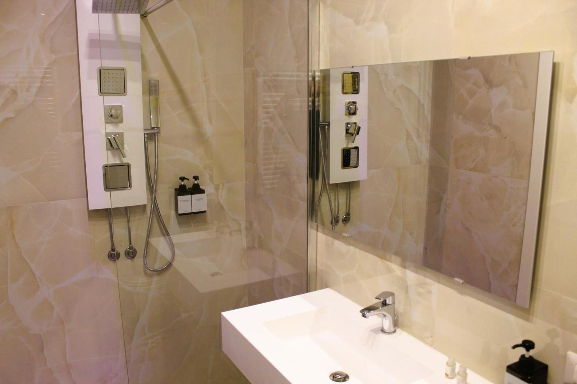Double Room with Private Bathroom