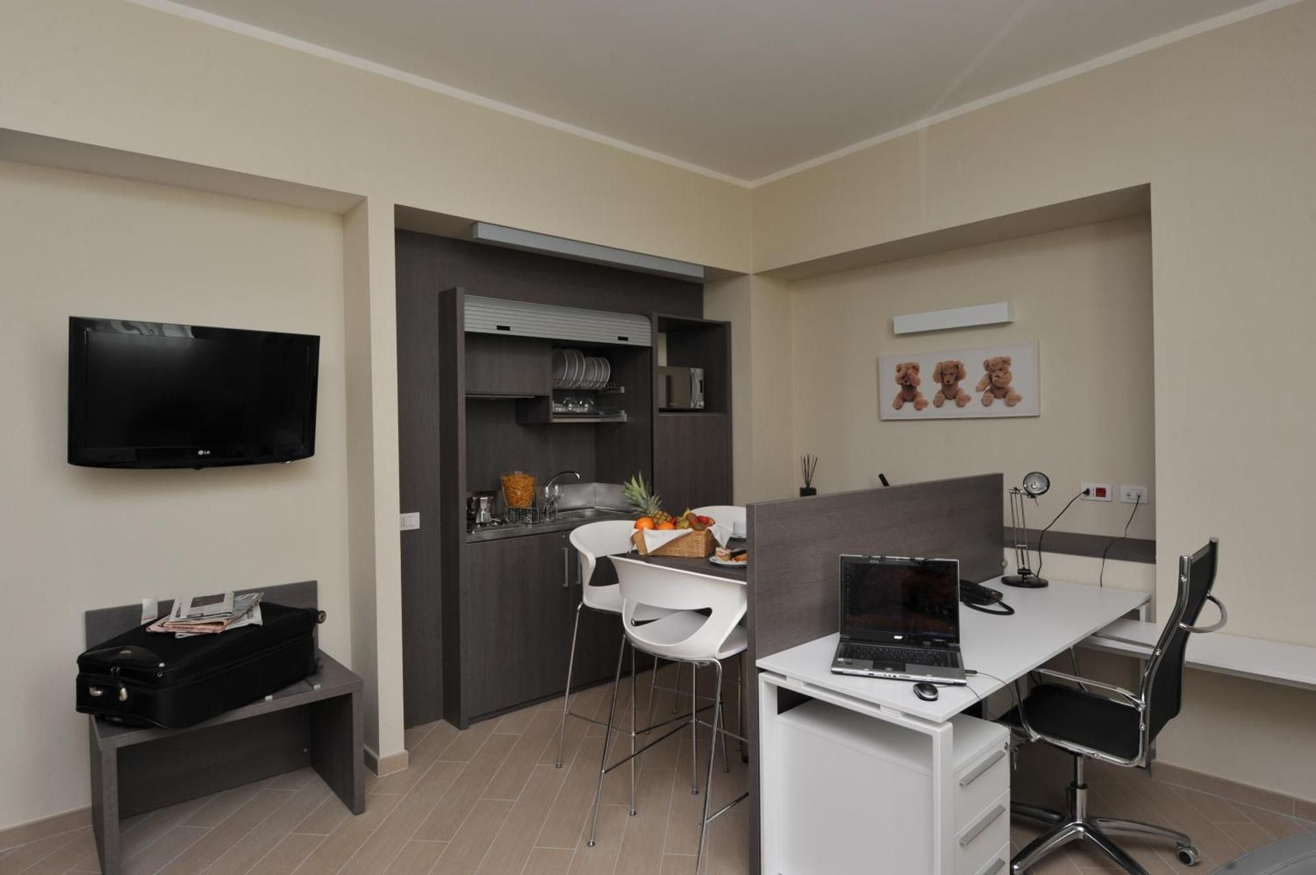 One-Bedroom Apartment