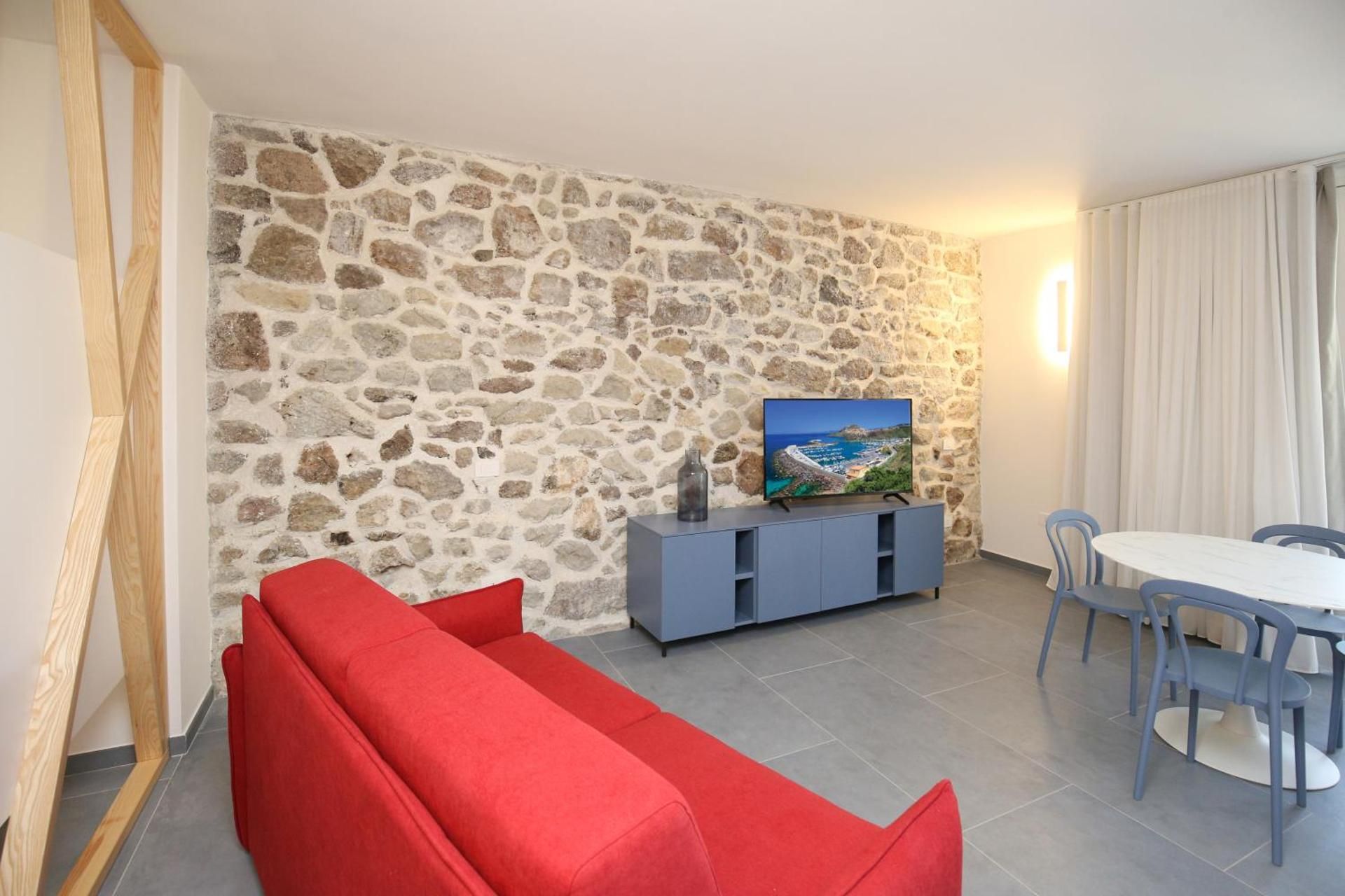One-Bedroom Loft Apartment with Balcony
