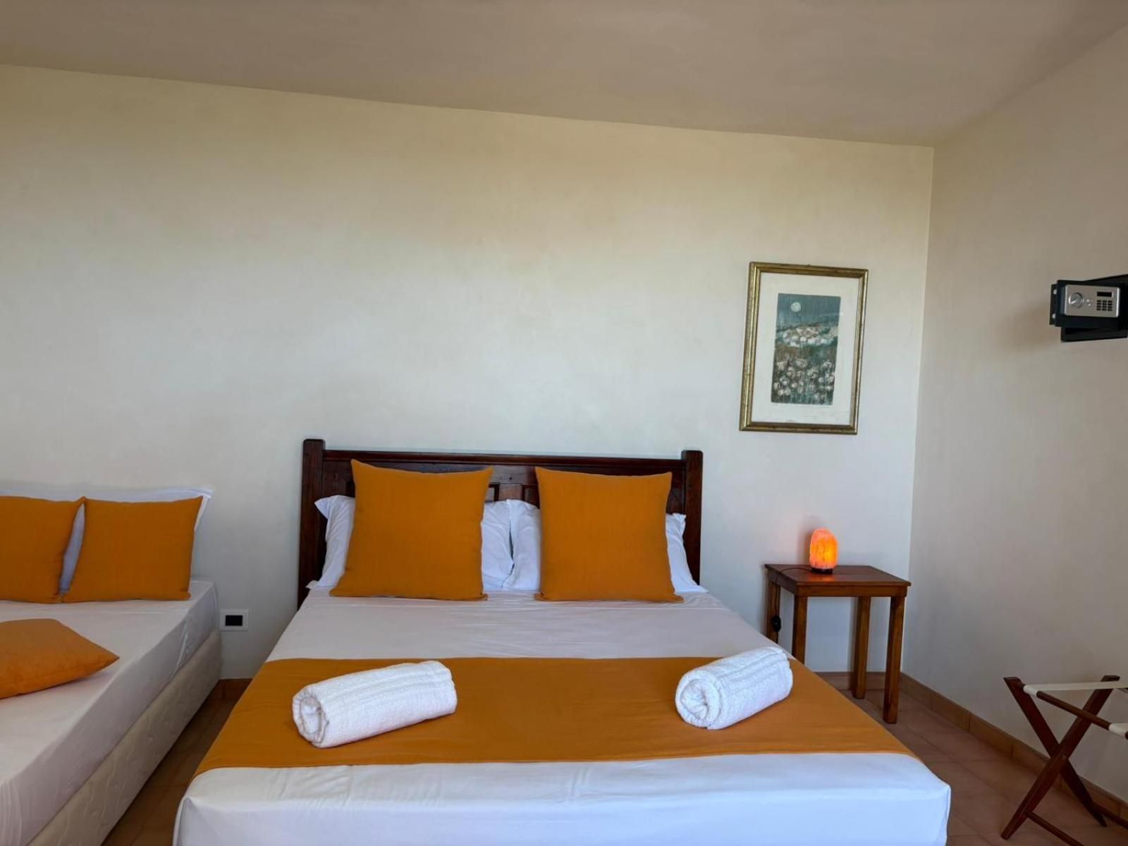 Triple Room with Terrace