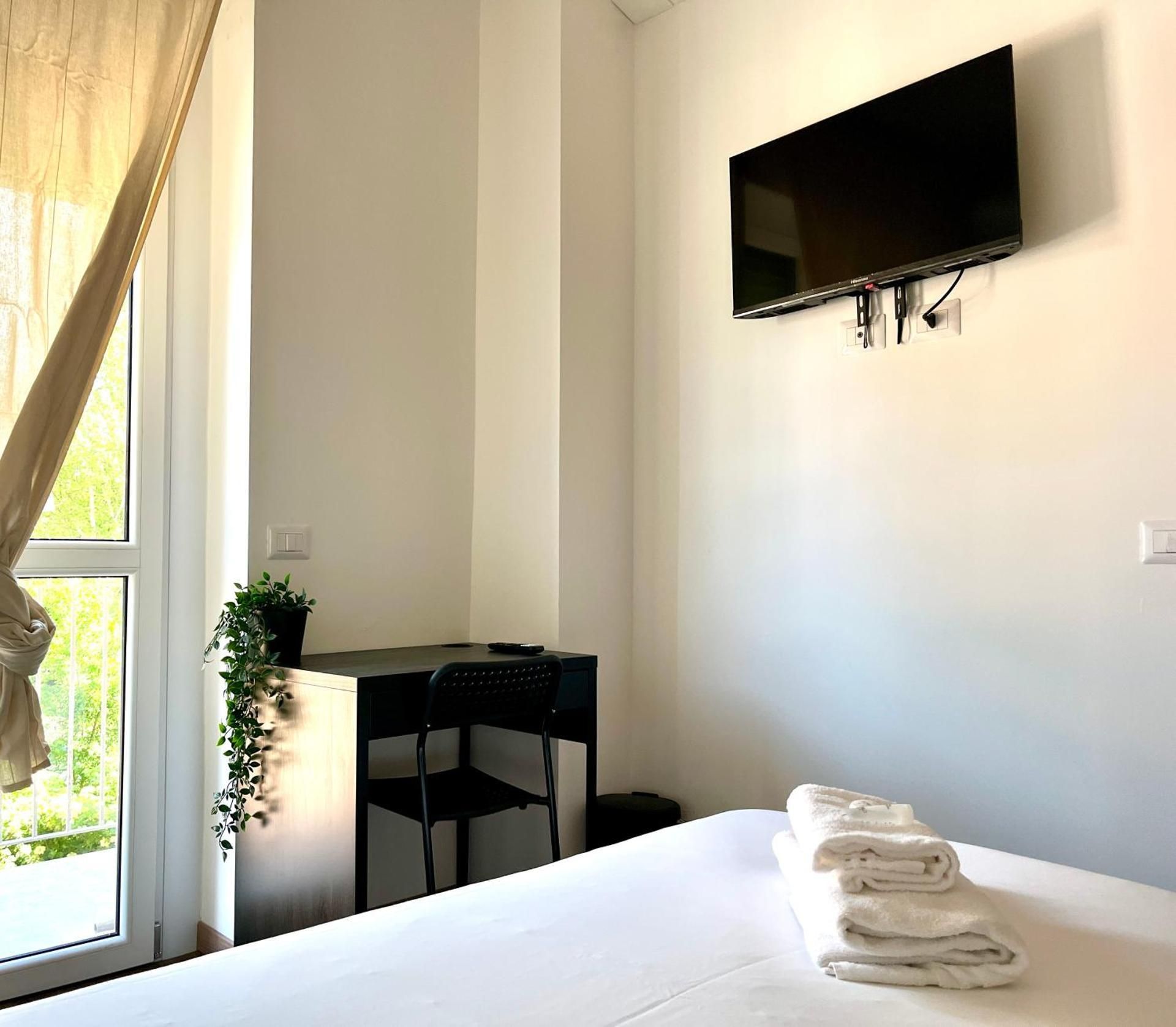 Single Room With Private Bathroom