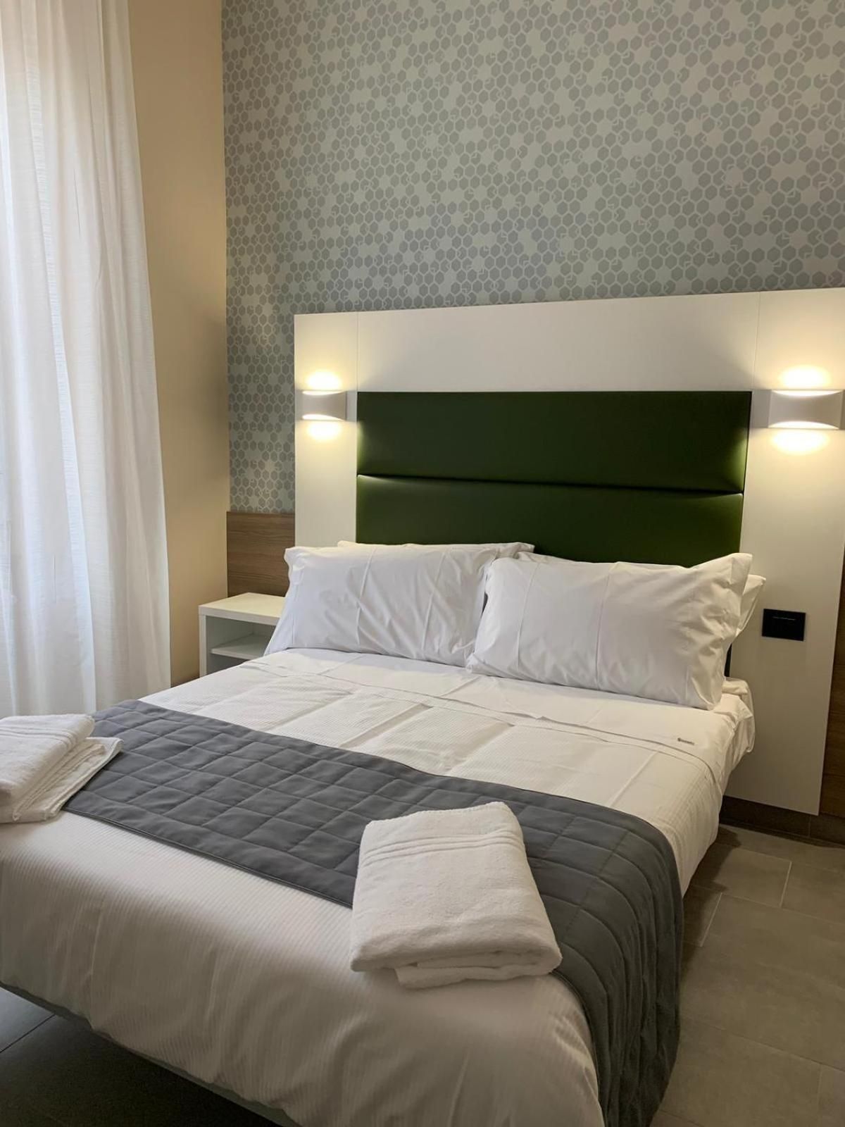 Aparthotel San Gregorio 45 Deluxe Double Room with Balcony 3