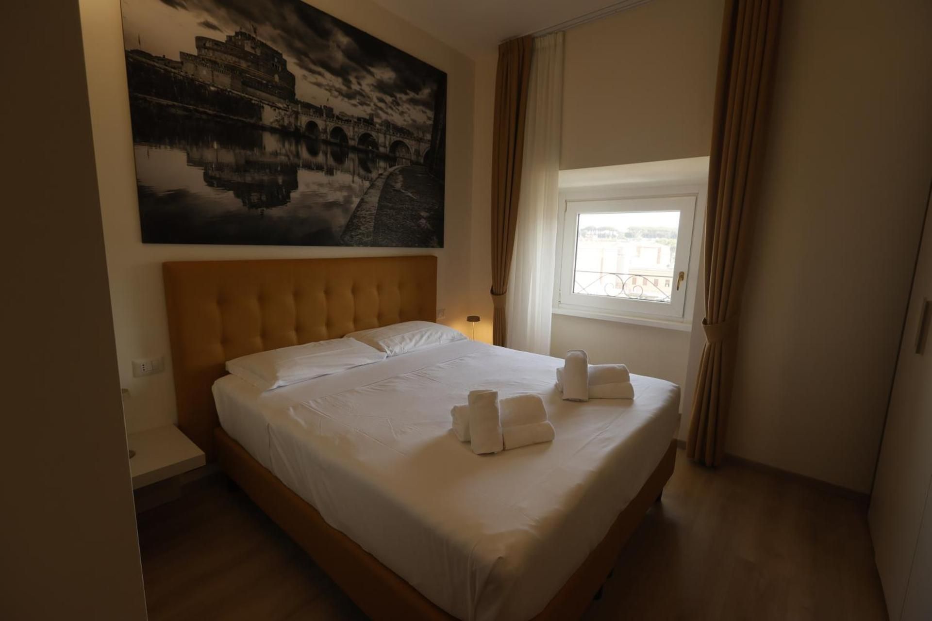 Double or Twin Room with City View