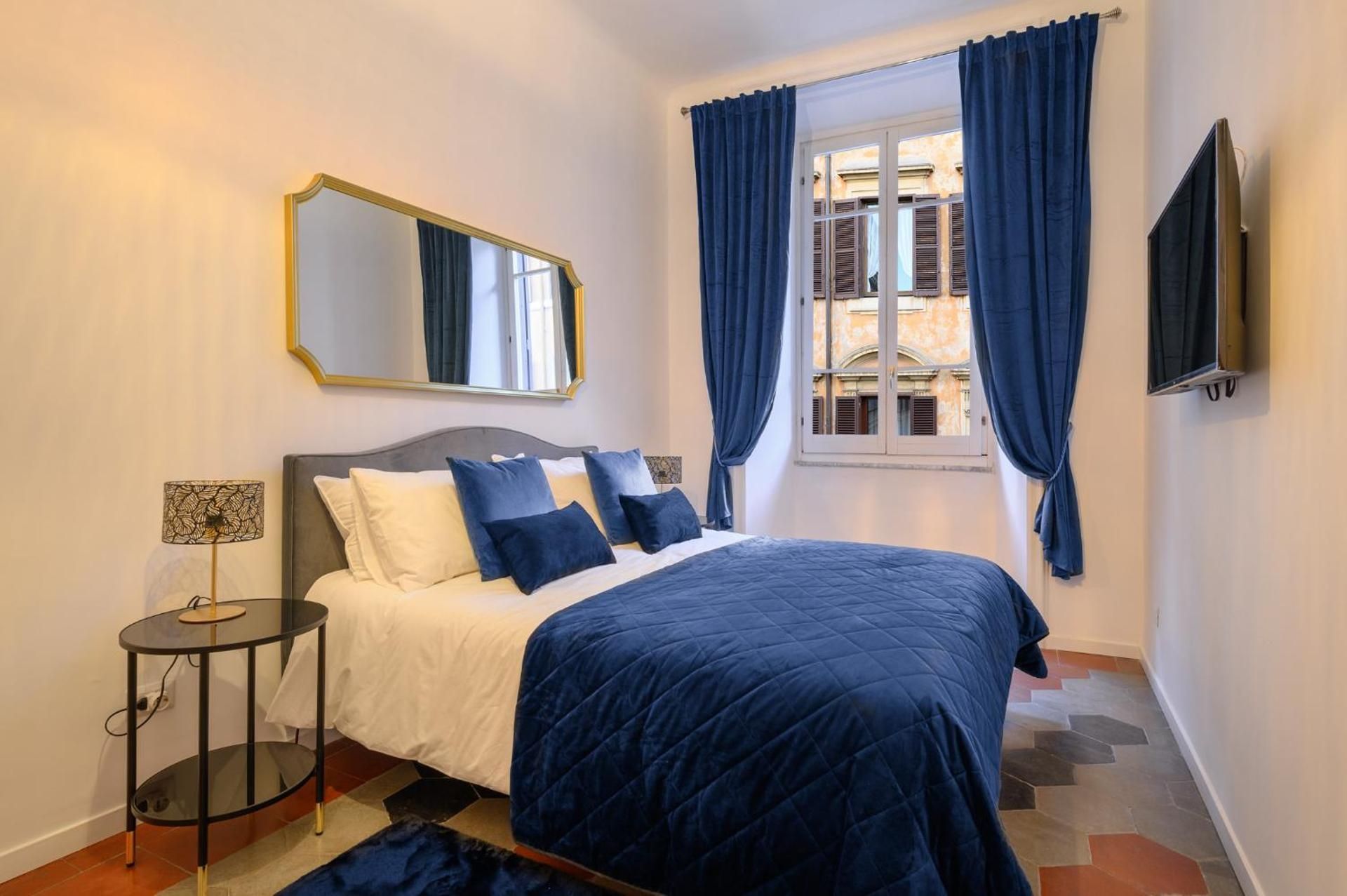 Superior Apartment