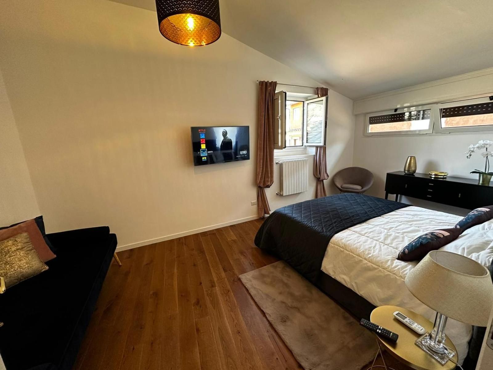 Penthouse Apartment