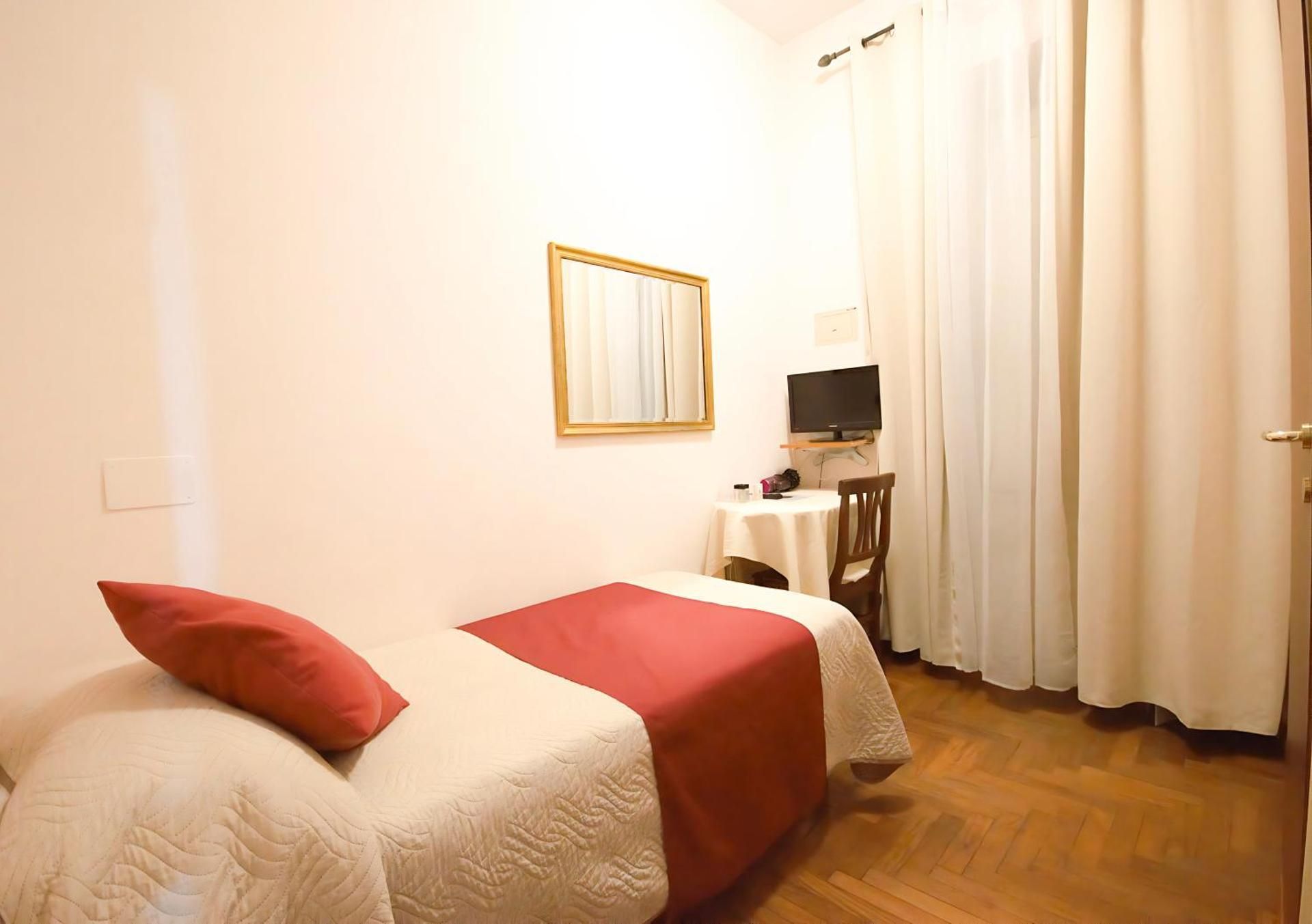 Guest House Planet 29 Single Room 2