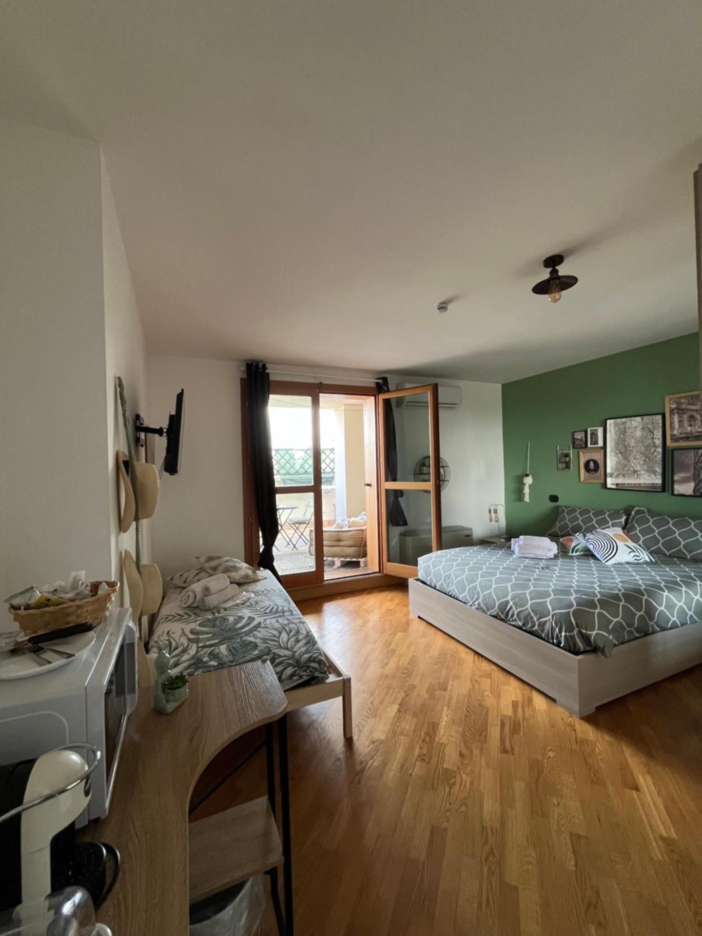 Double Room with Terrace