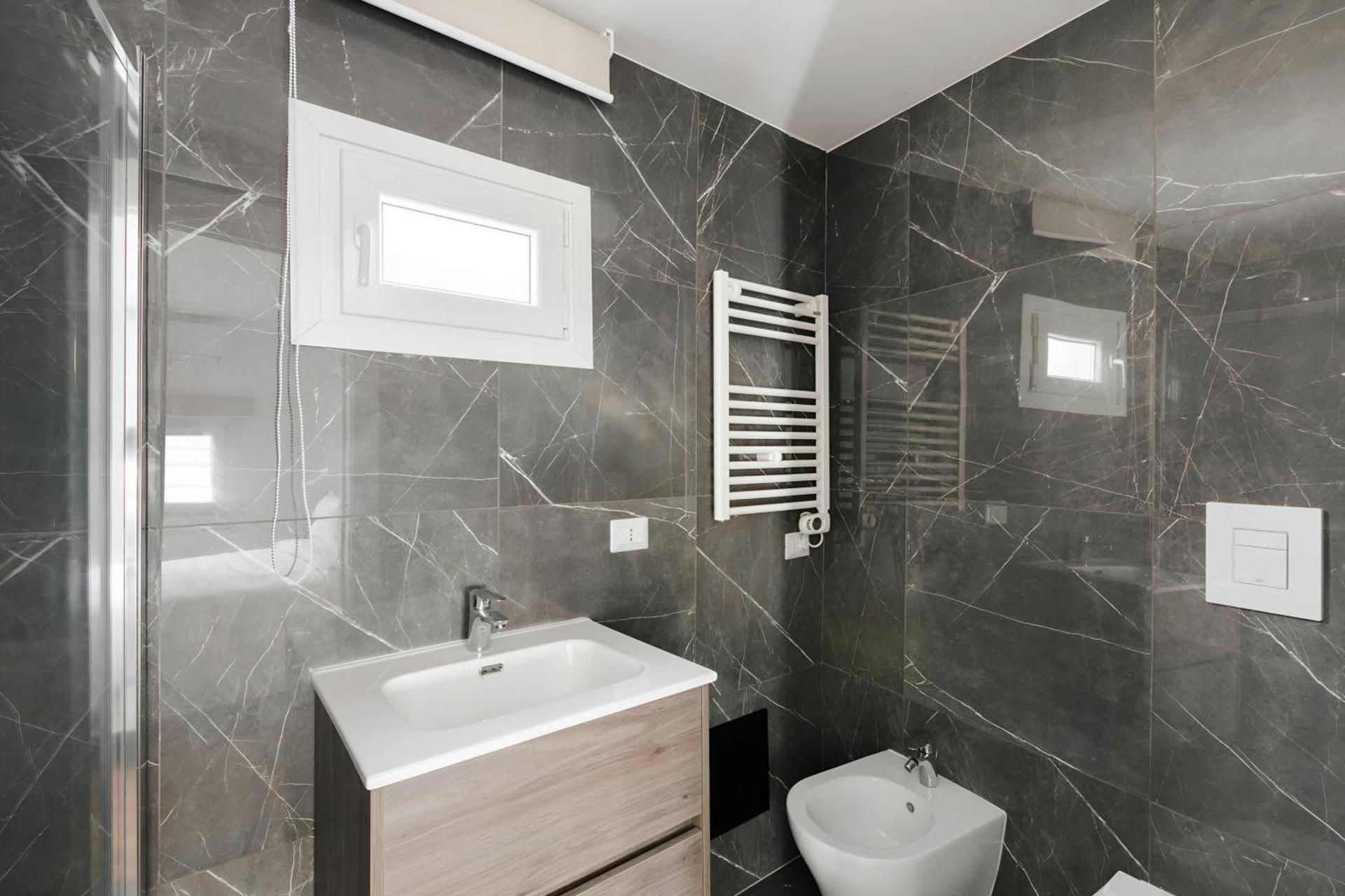 One-Bedroom Apartment with Double Bed and Terrace