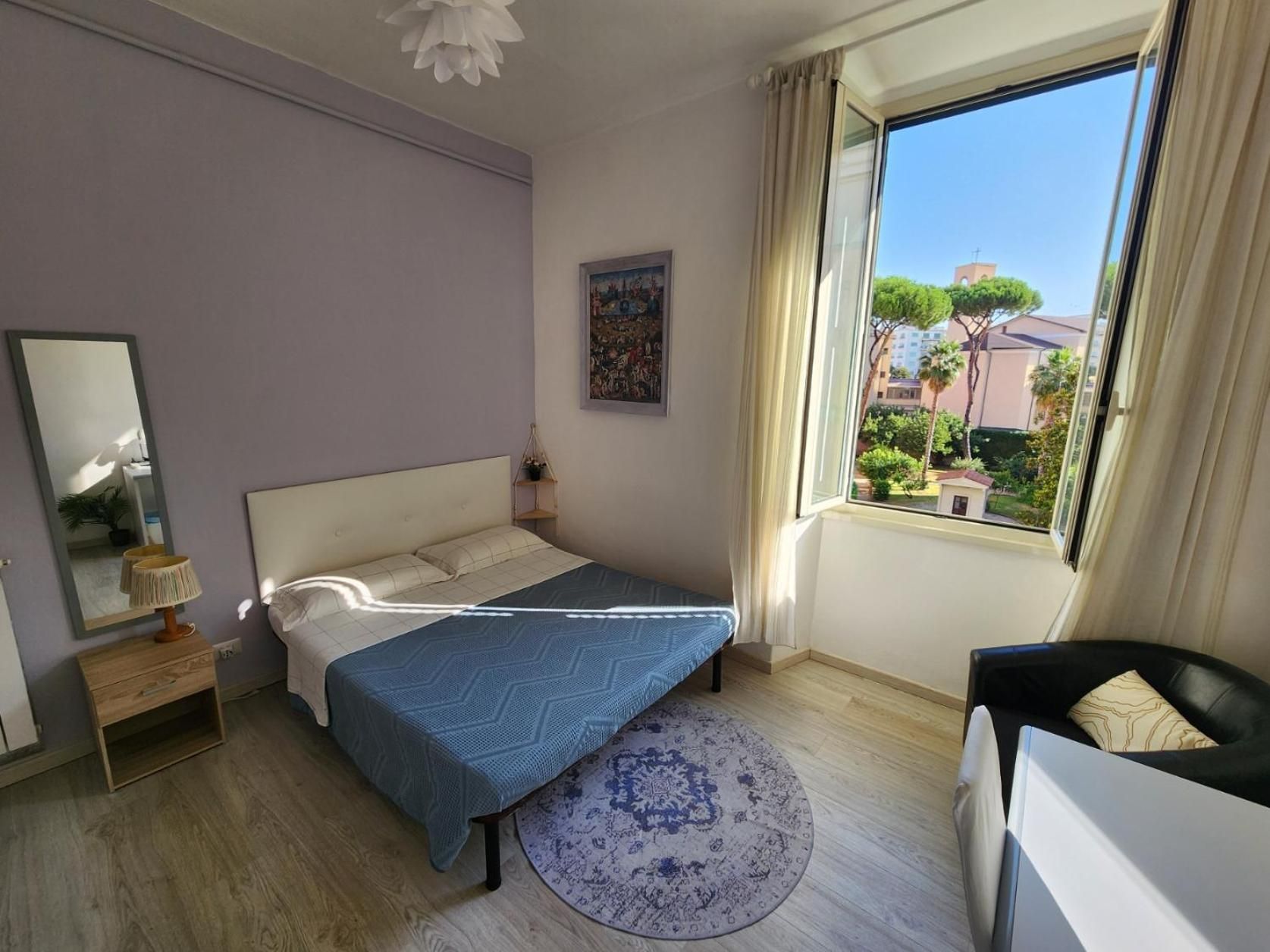 Standard Double Room with Shared Bathroom