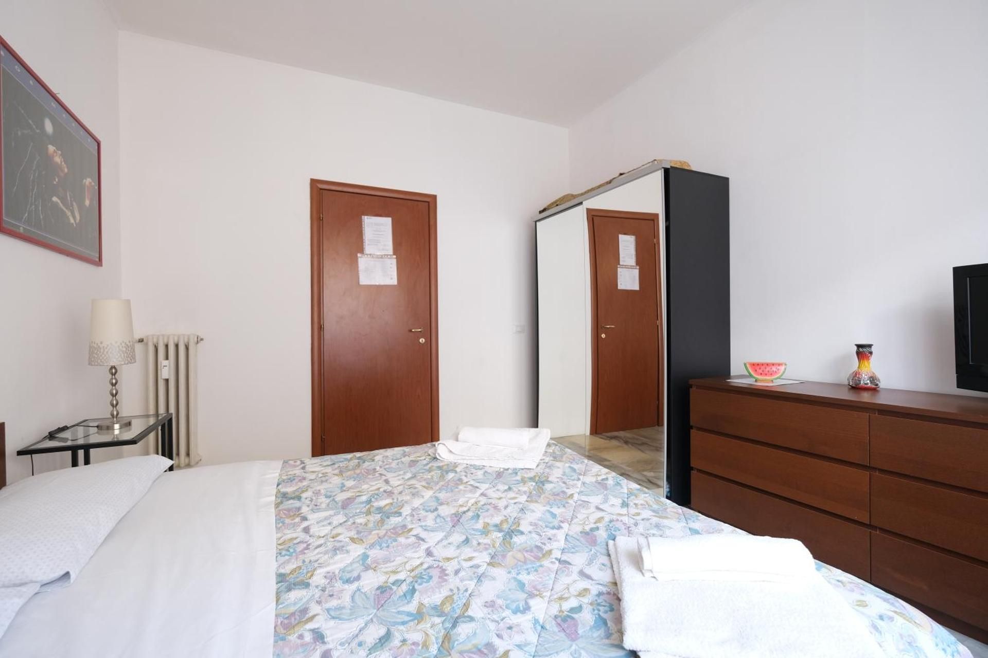 Large Double Room