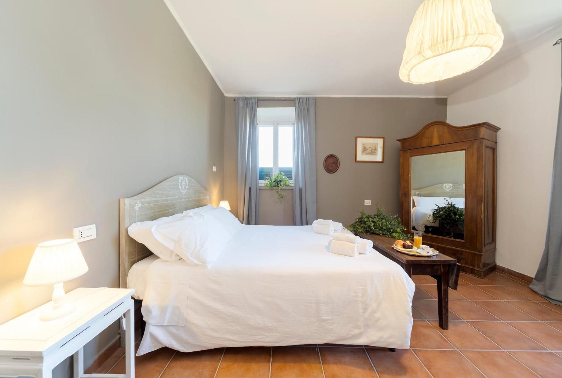 Triple Room with Private Bathroom