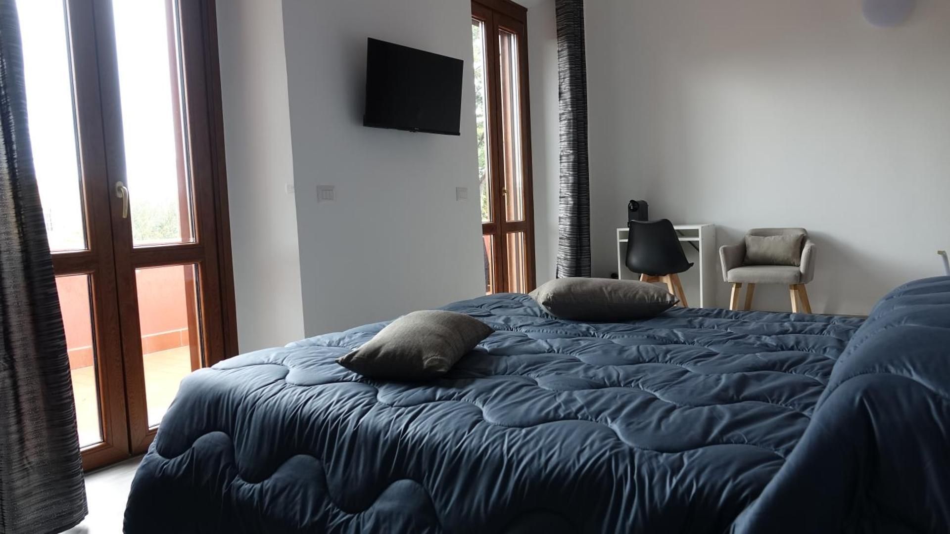 King Room with Balcony