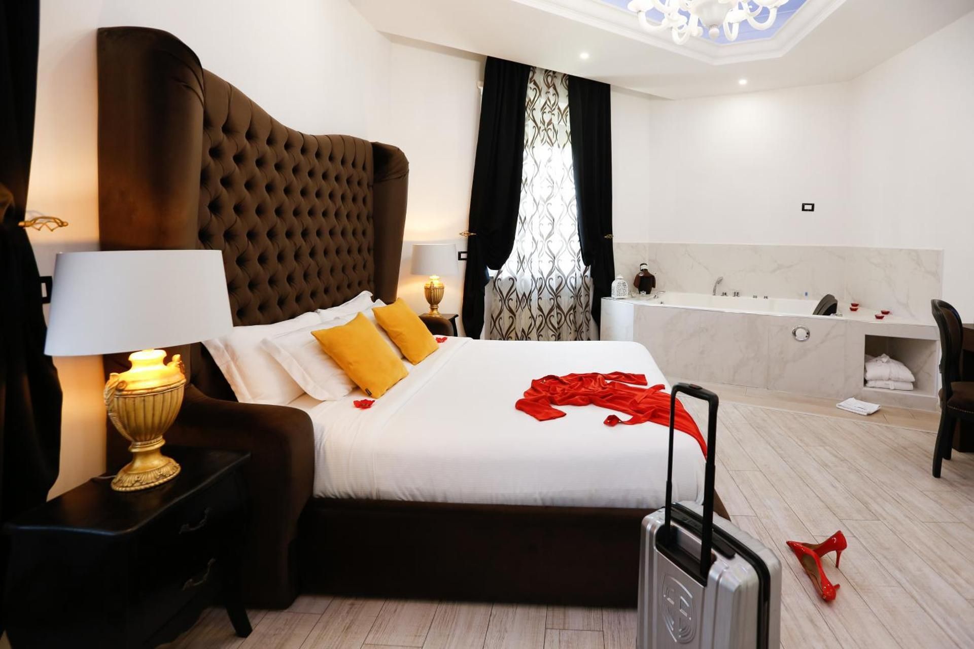 Escape Luxury Suite by CA DOMUS COLLECTION Double Room with Spa Bath
