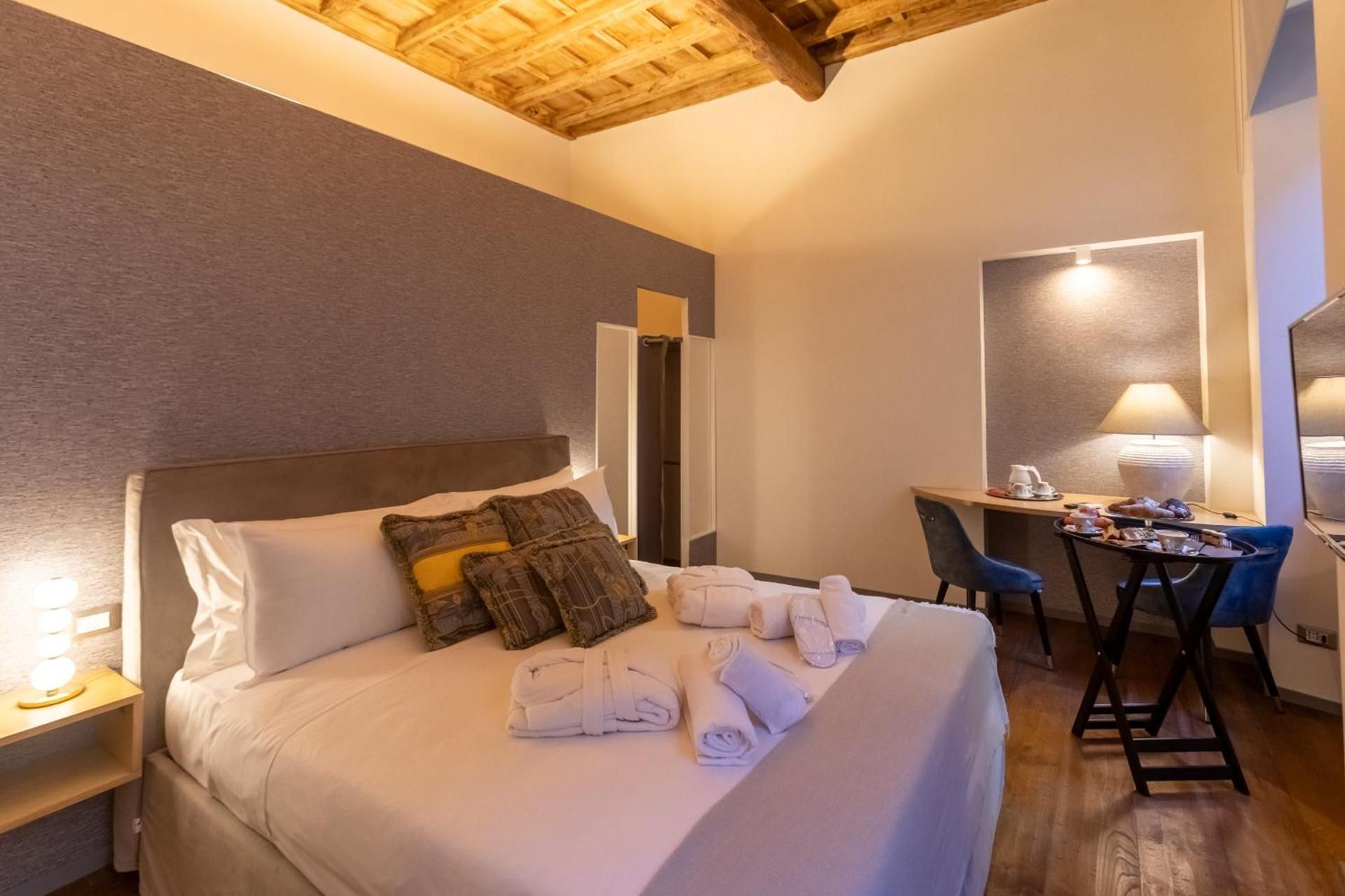 Deluxe Family Suite