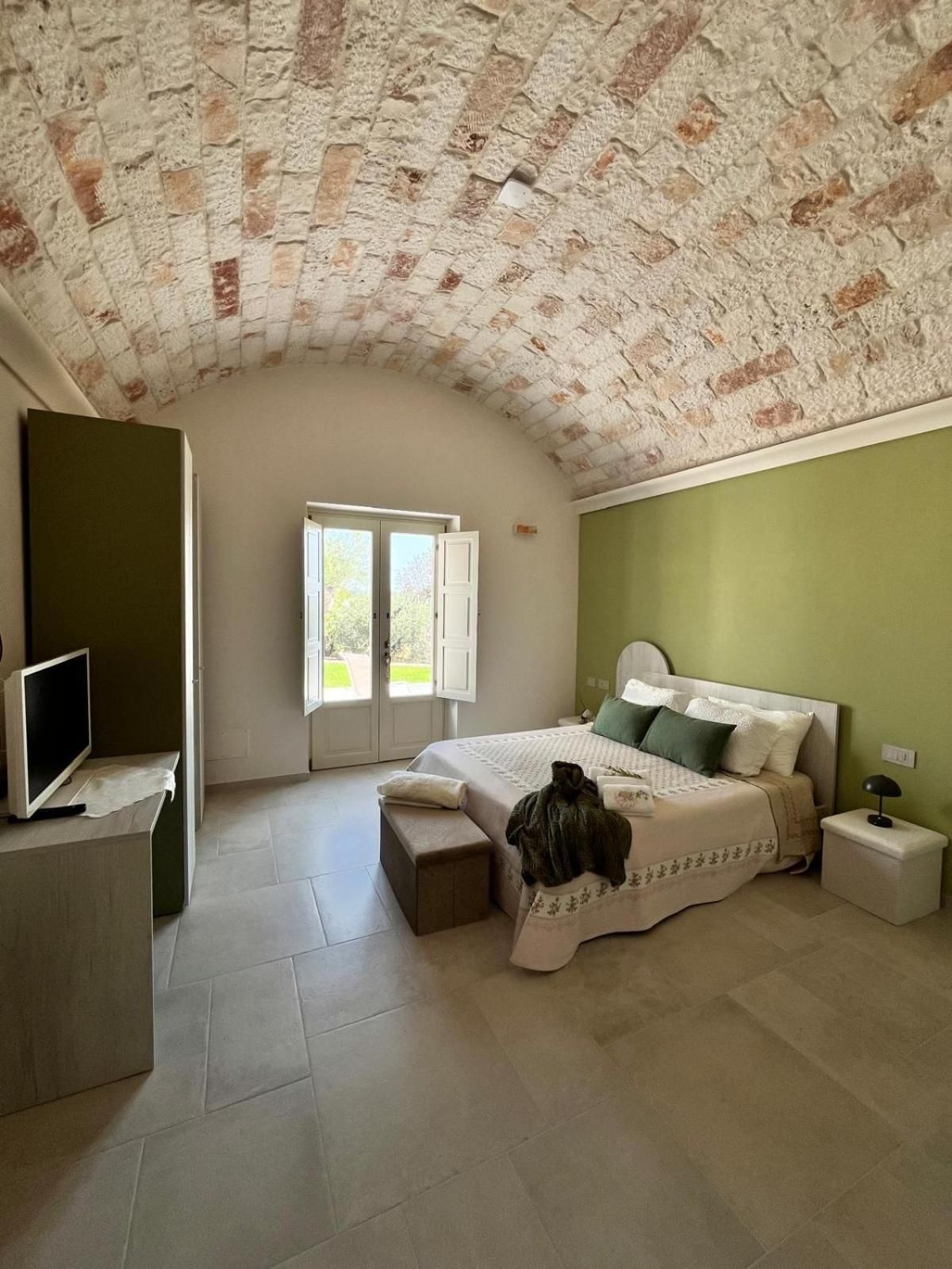Double Room with Pool View
