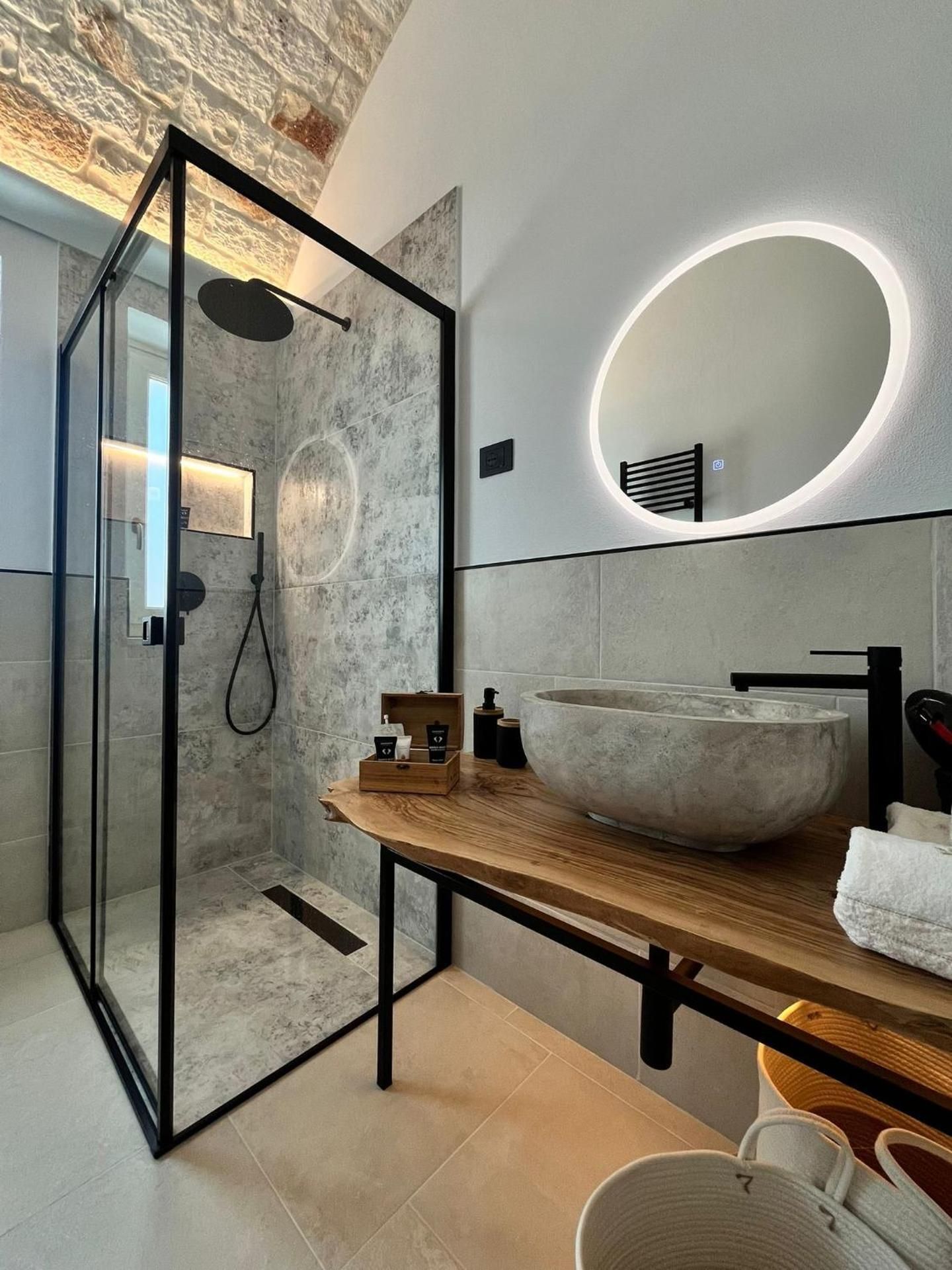 Double Room with Pool View