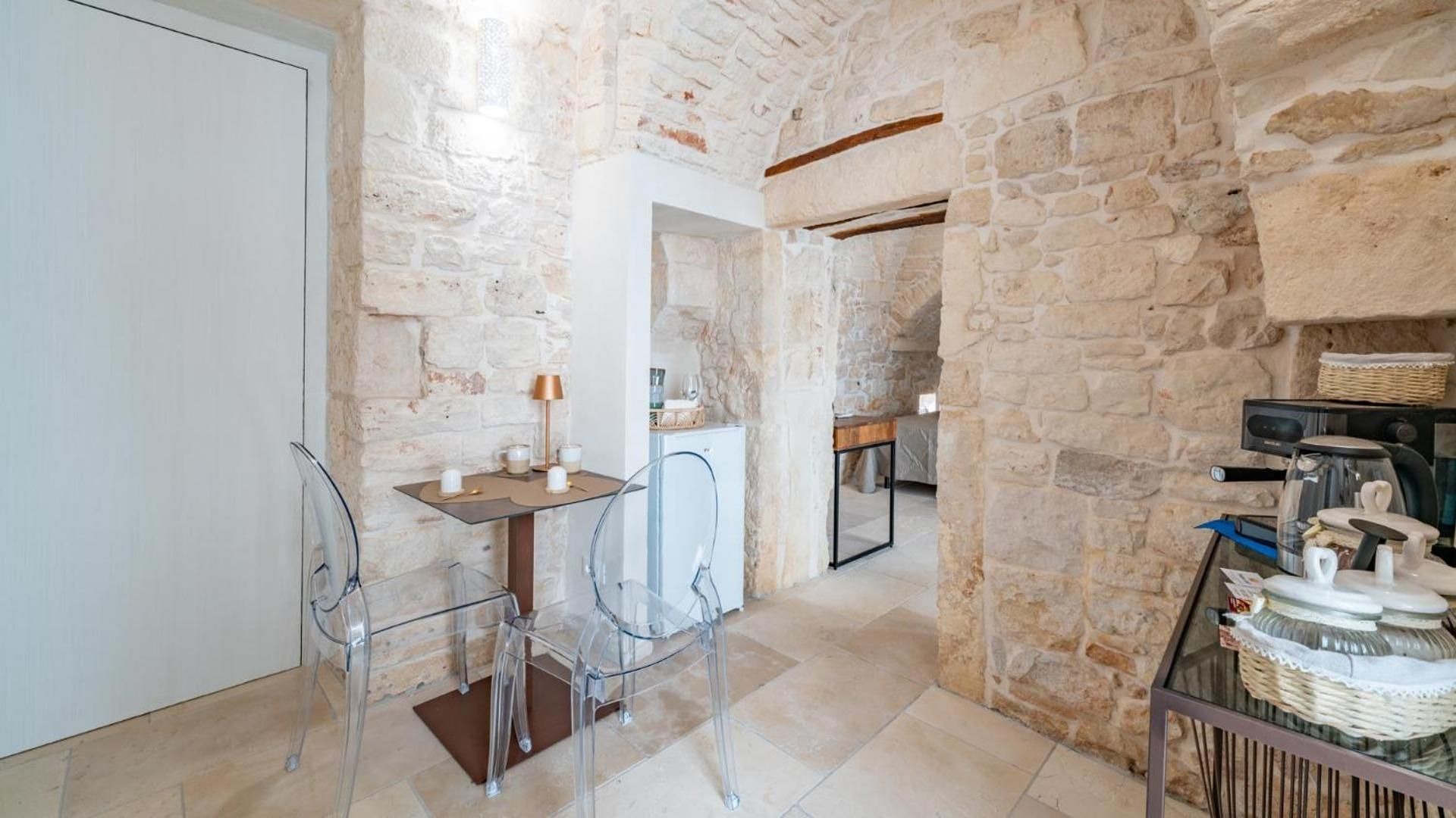 Deluxe Double Room with Shower