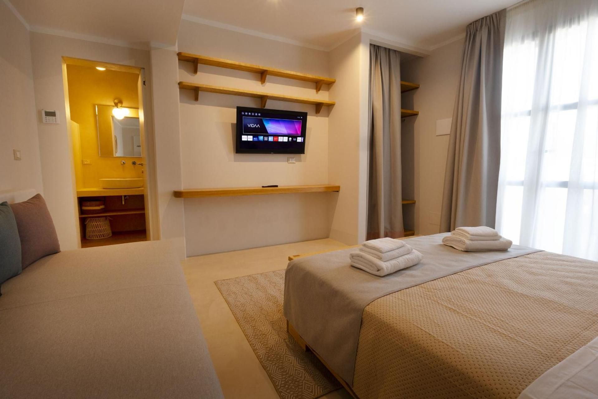 Superior Triple Room
