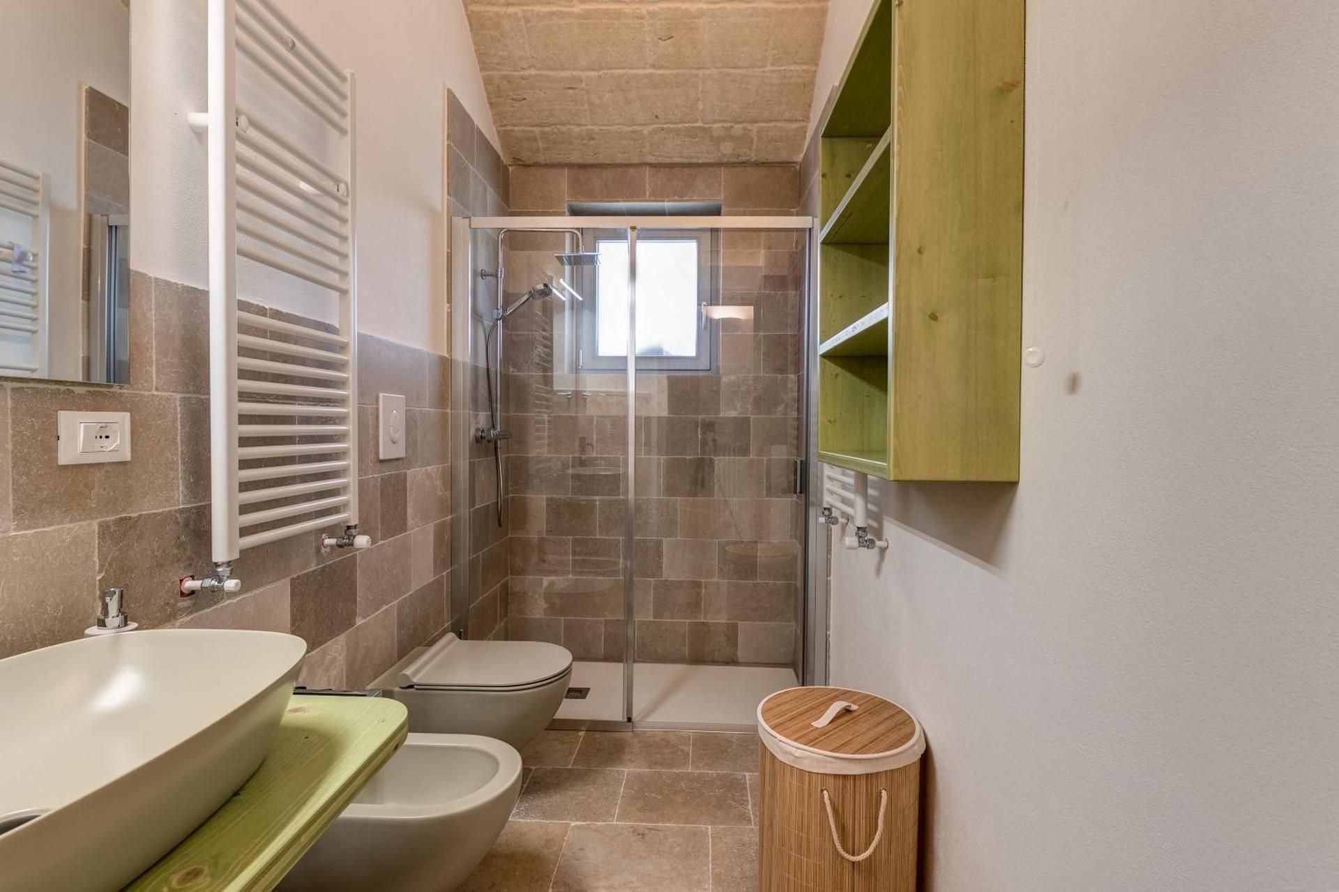Suite with Spa Bath