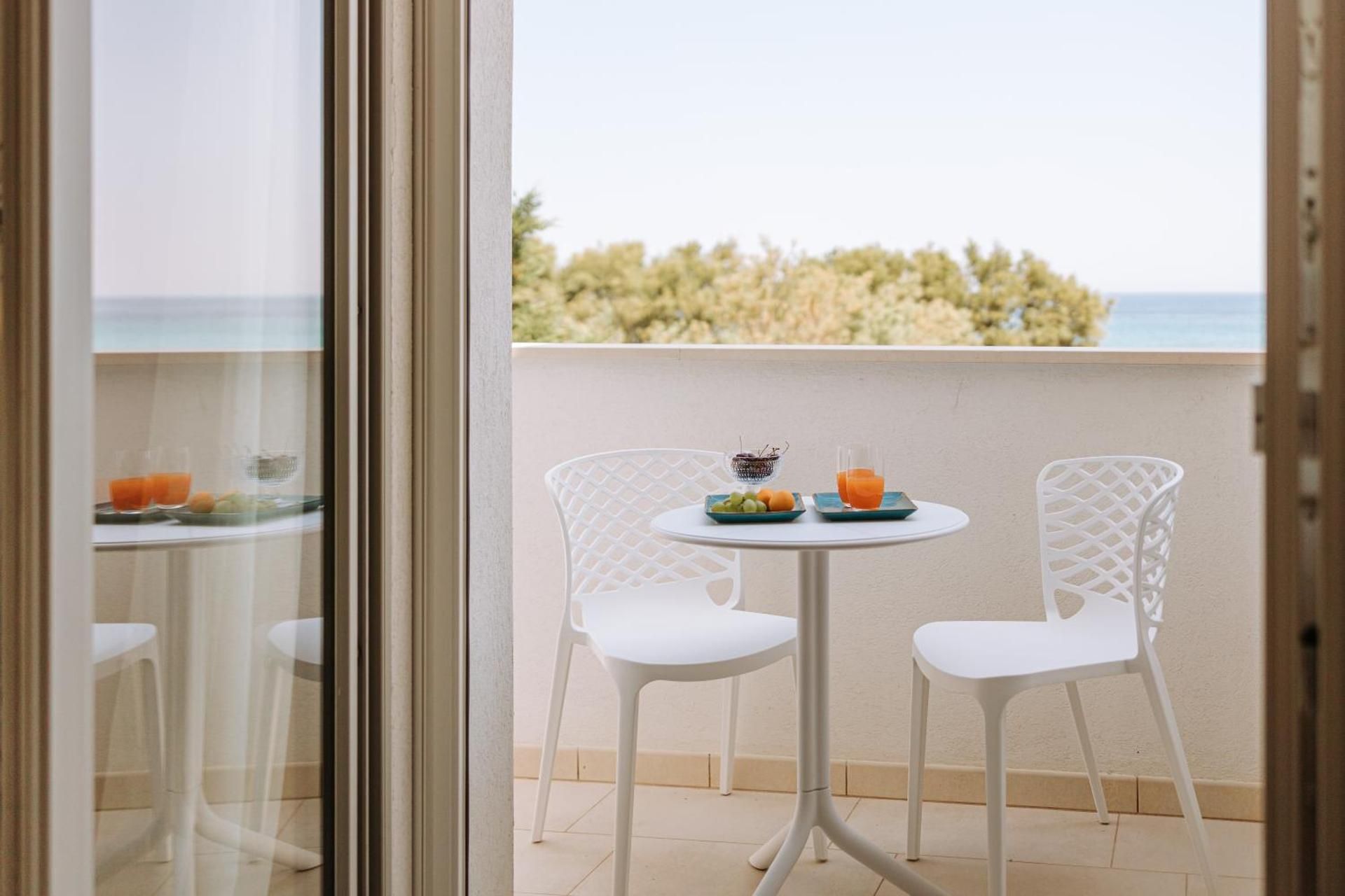 Superior Double or Twin Room with Sea View