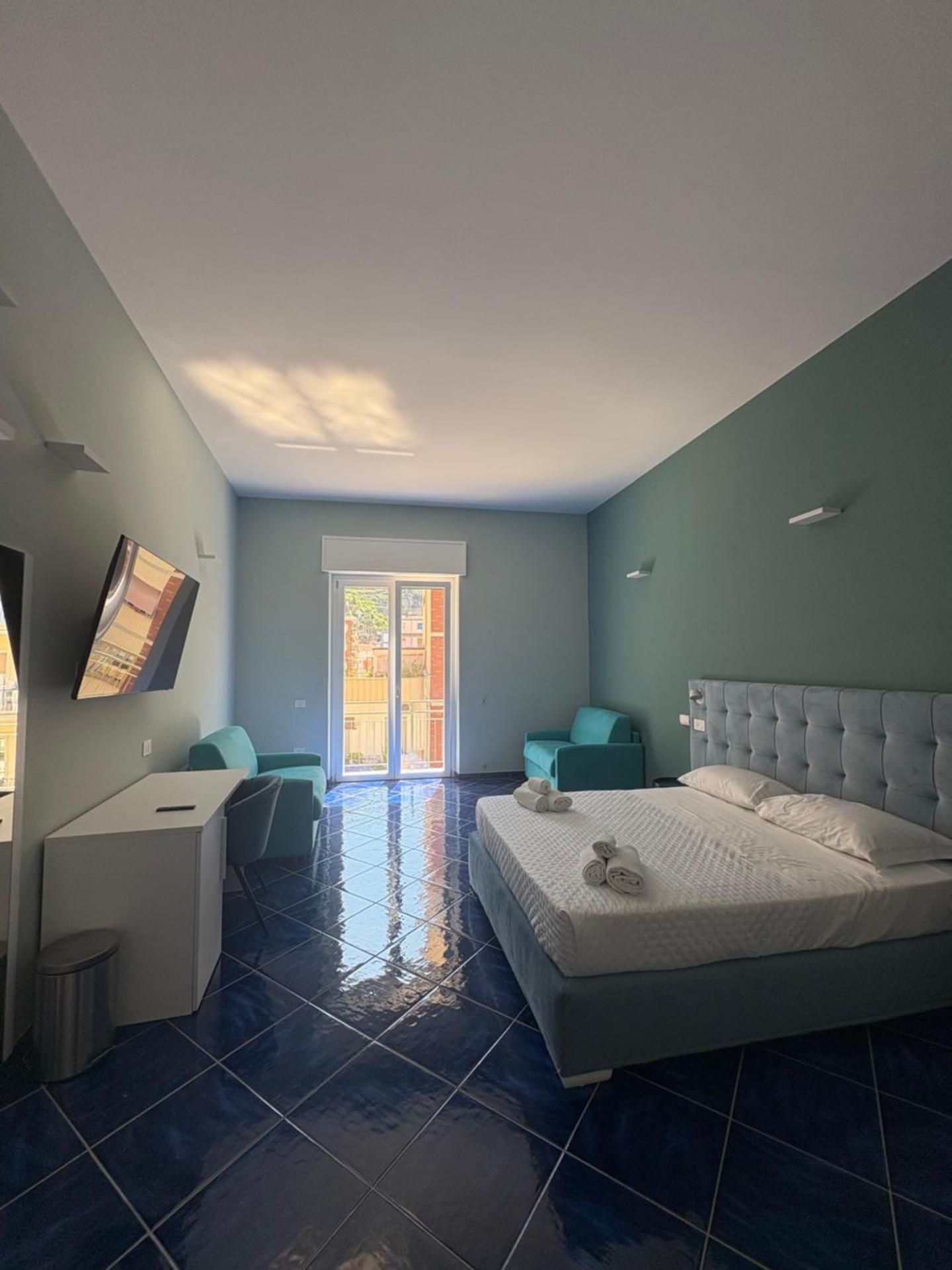 De Riso Rooms